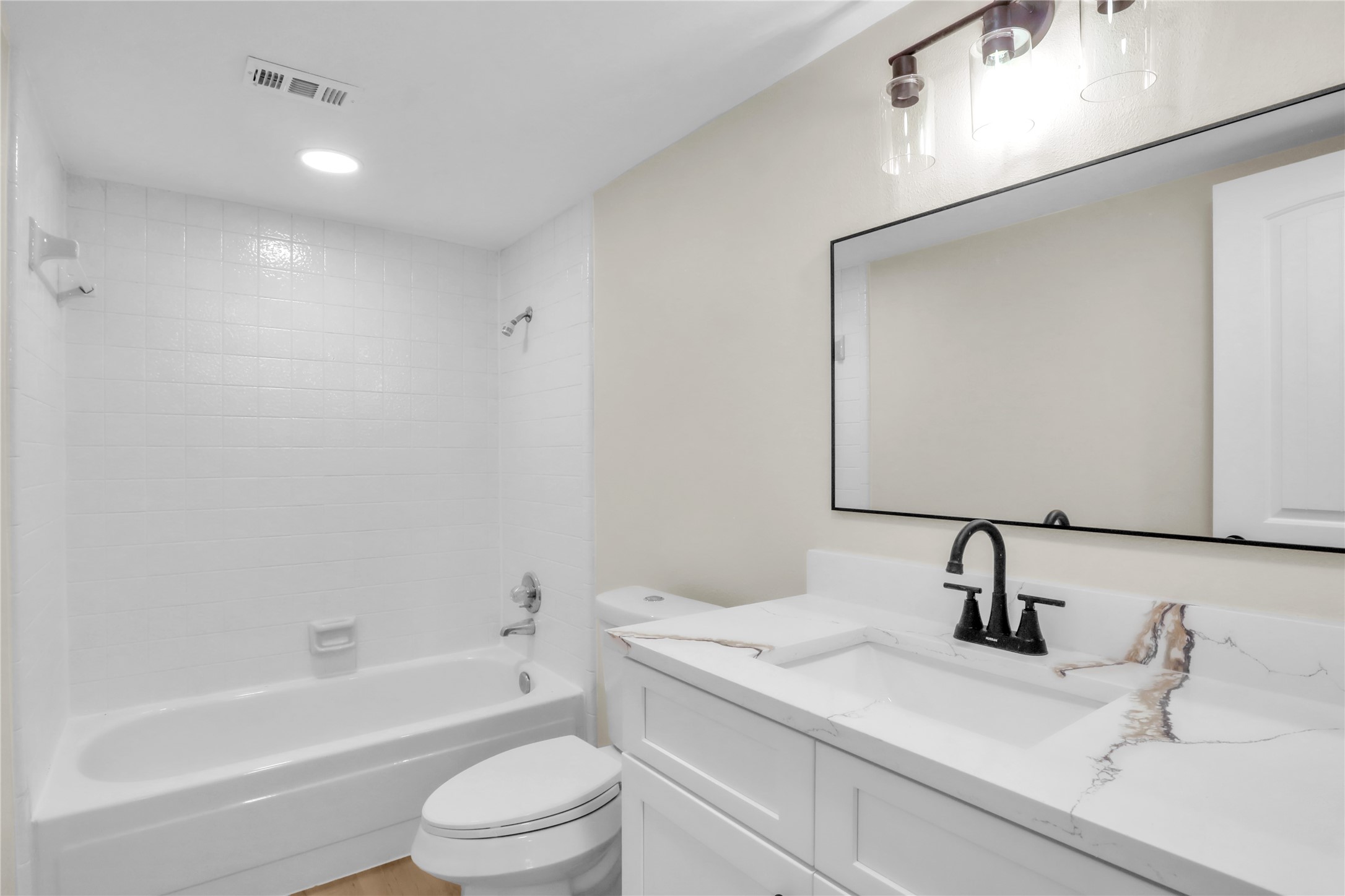 600 Flintridge Court