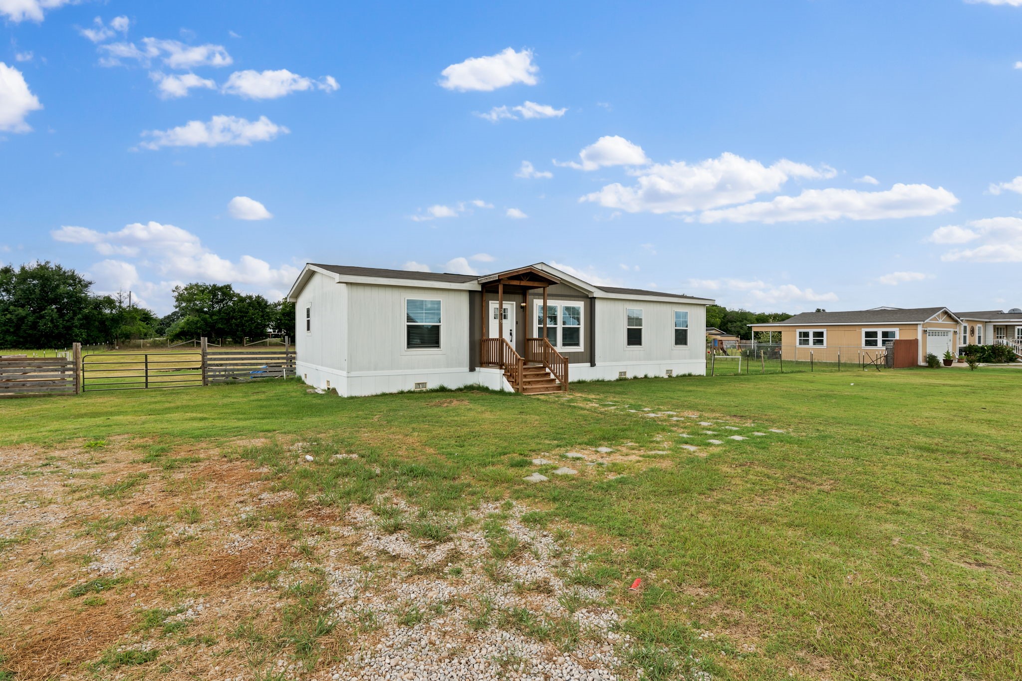 2819 Grays Prairie Lane