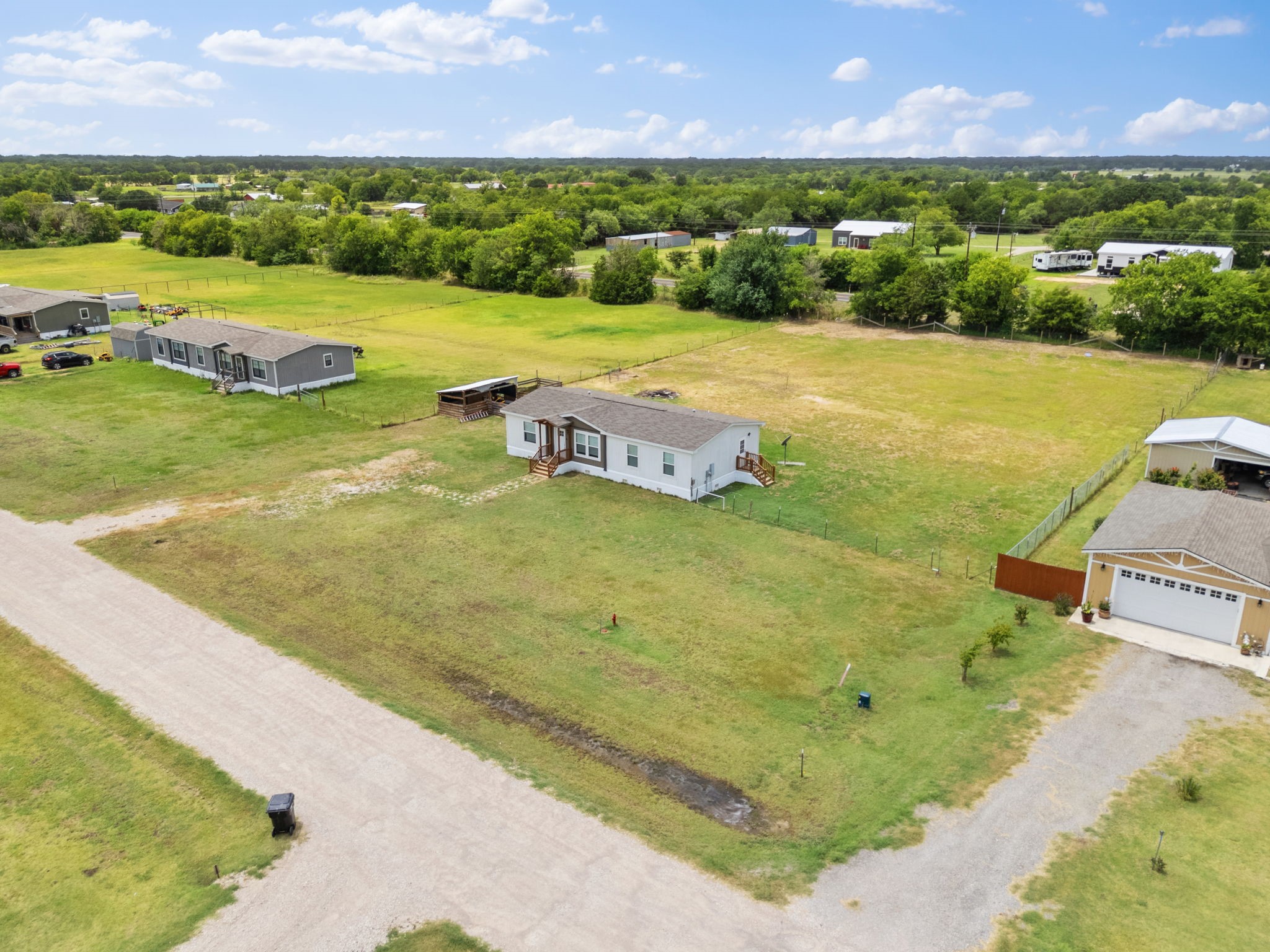 2819 Grays Prairie Lane