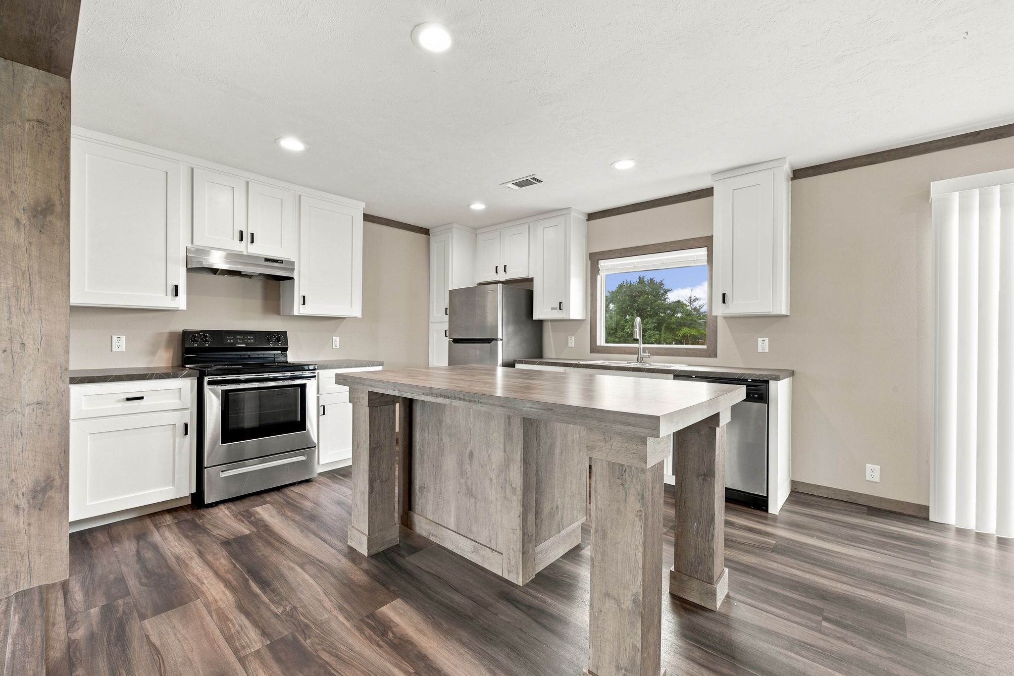 2819 Grays Prairie Lane