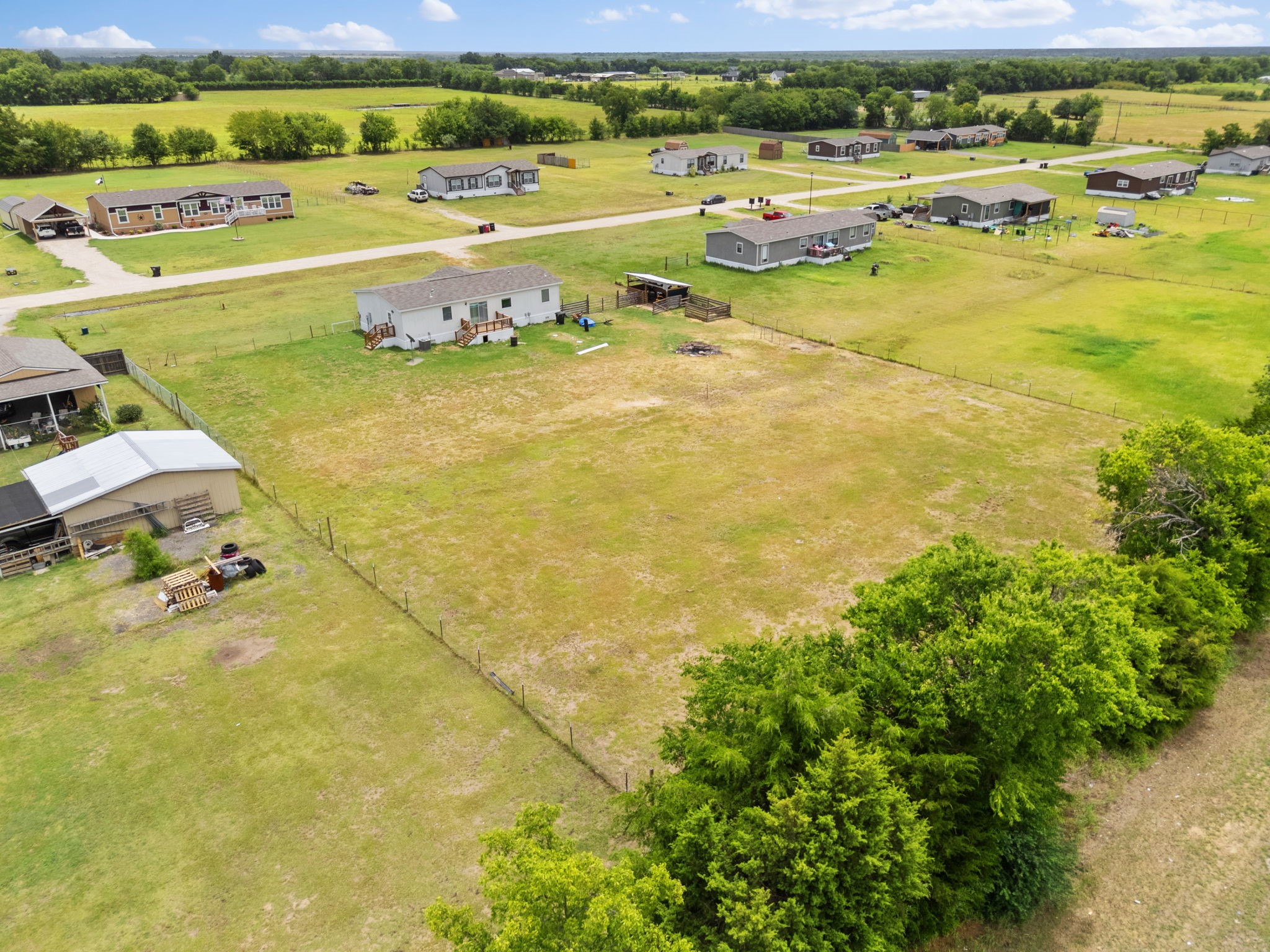 2819 Grays Prairie Lane