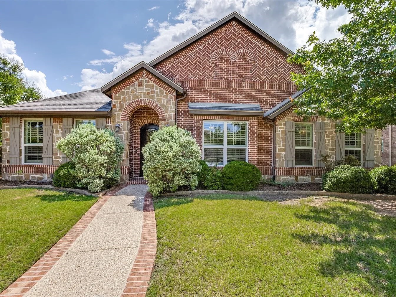 13086 Early Wood Drive