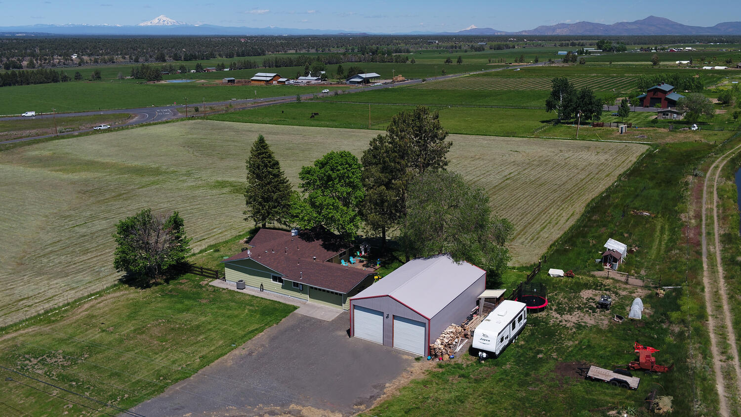 17435 Hahlen Avenue W