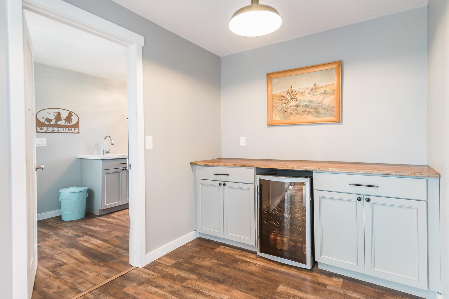 17435 Hahlen Avenue W