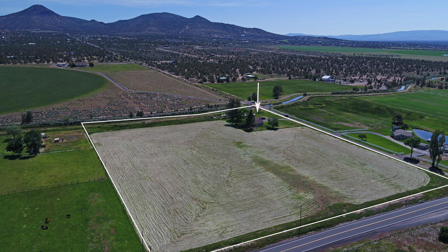 17435 Hahlen Avenue W