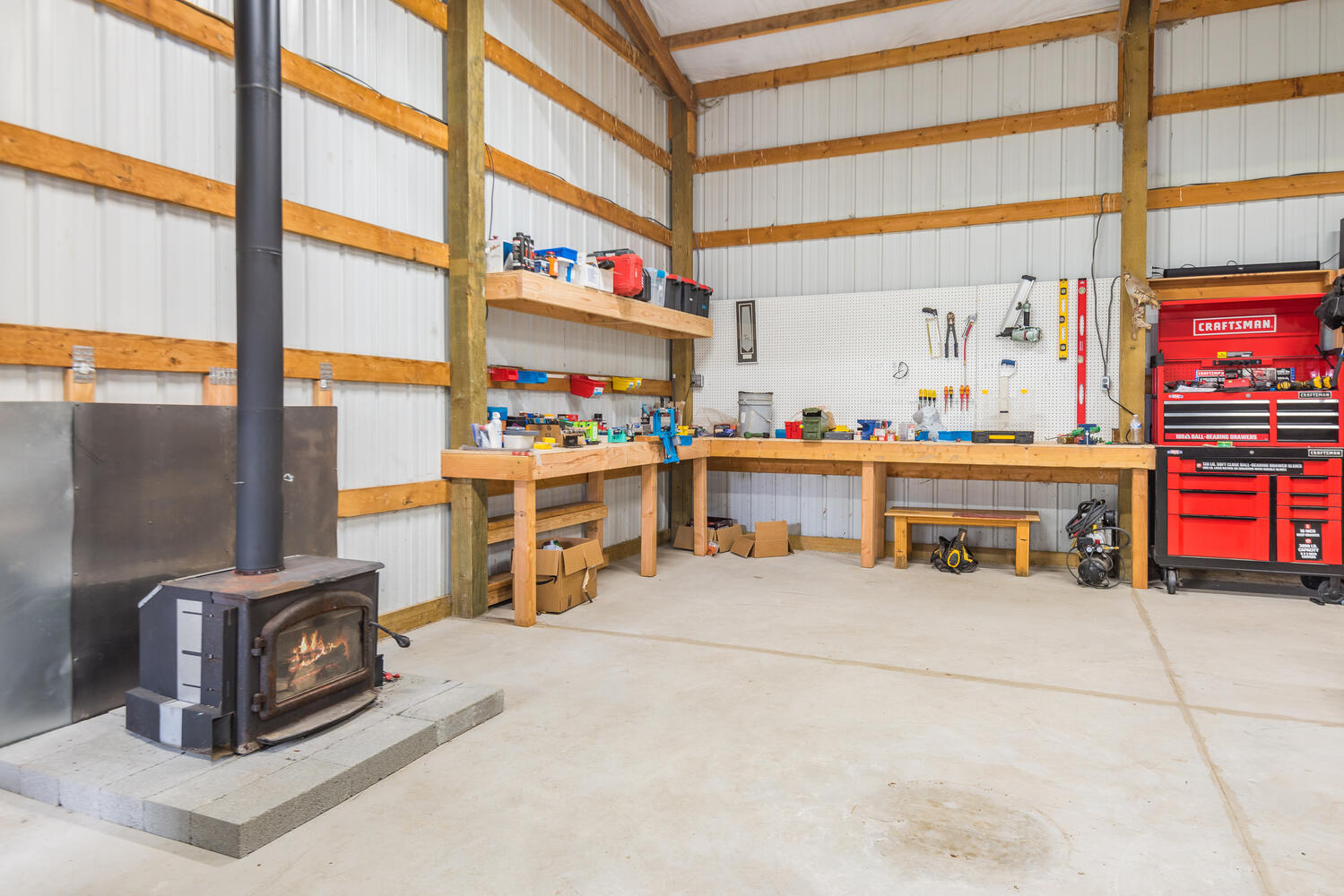 17435 Hahlen Avenue W