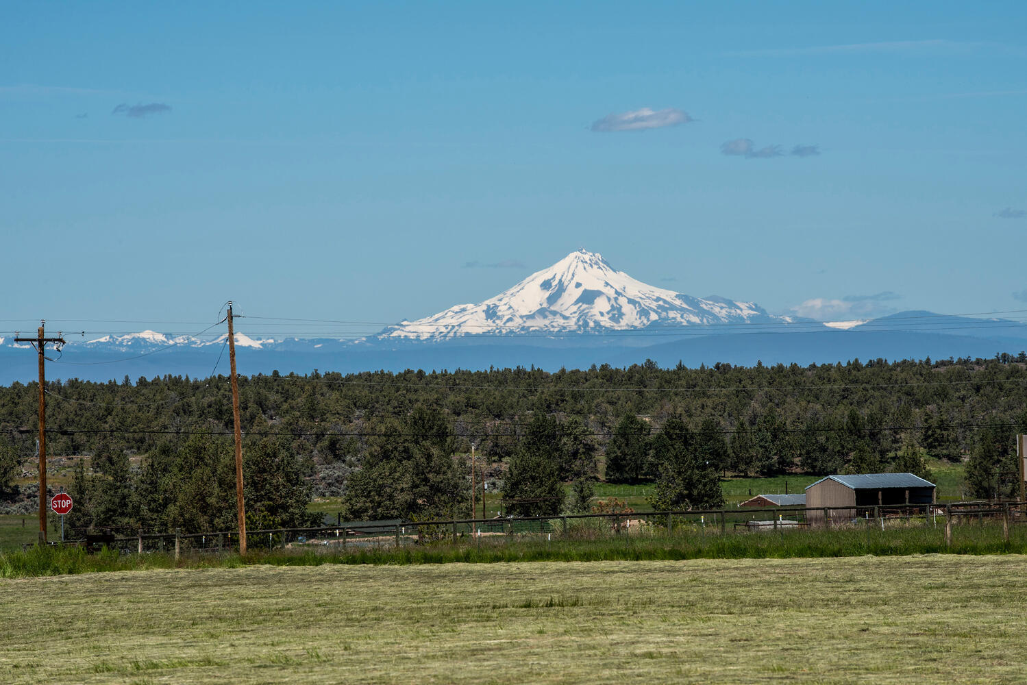 17435 Hahlen Avenue W