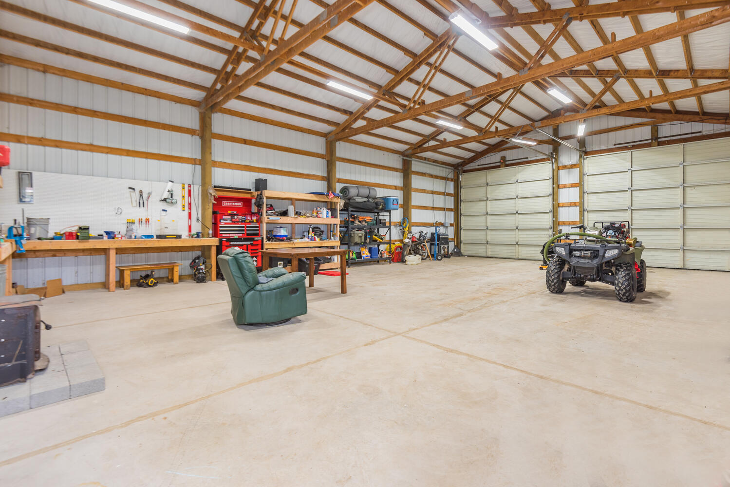 17435 Hahlen Avenue W