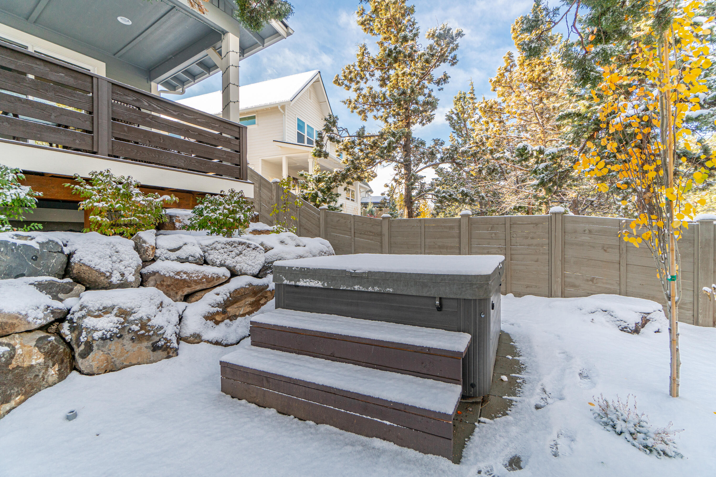 61031 SE Crane Peak Court