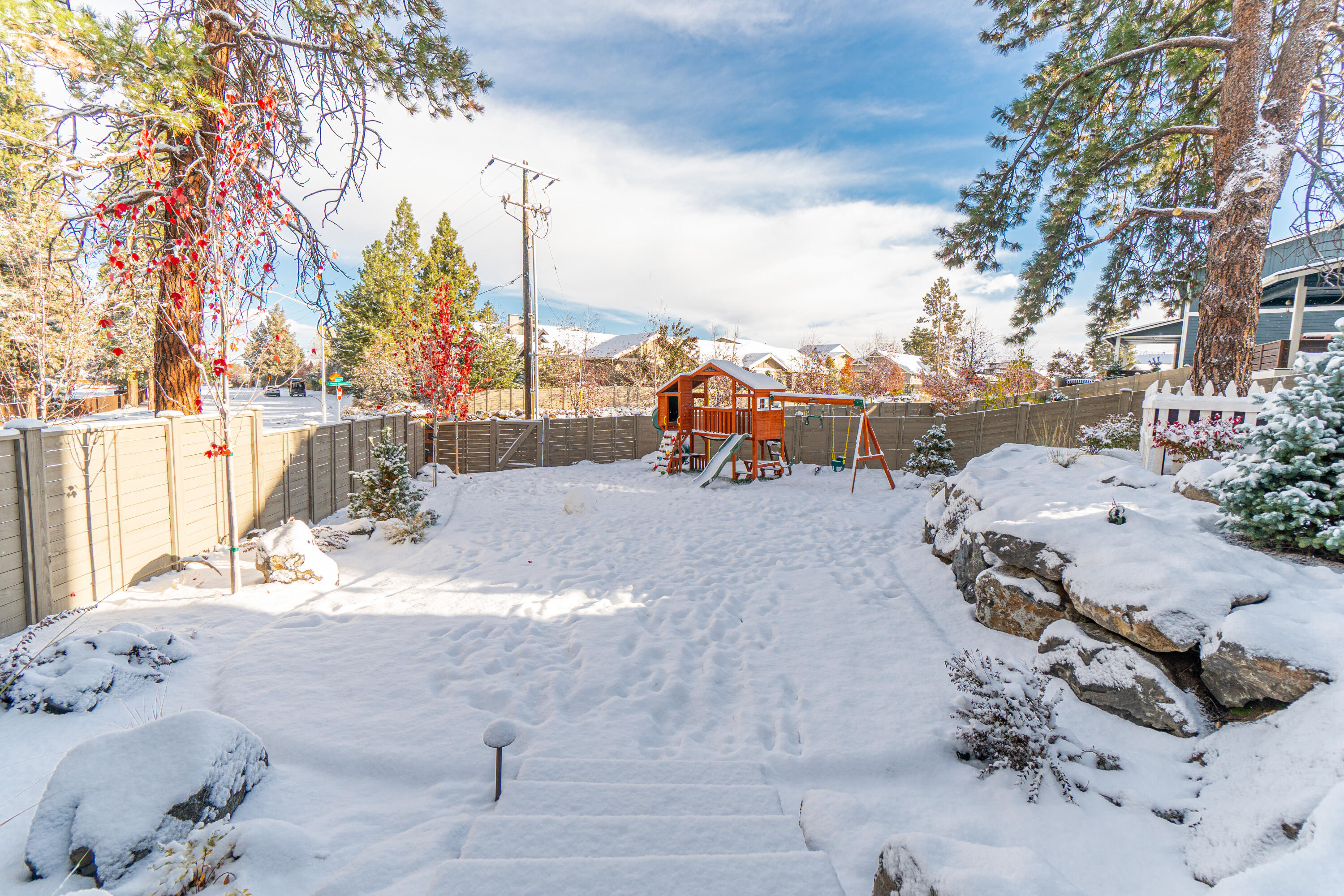 61031 SE Crane Peak Court