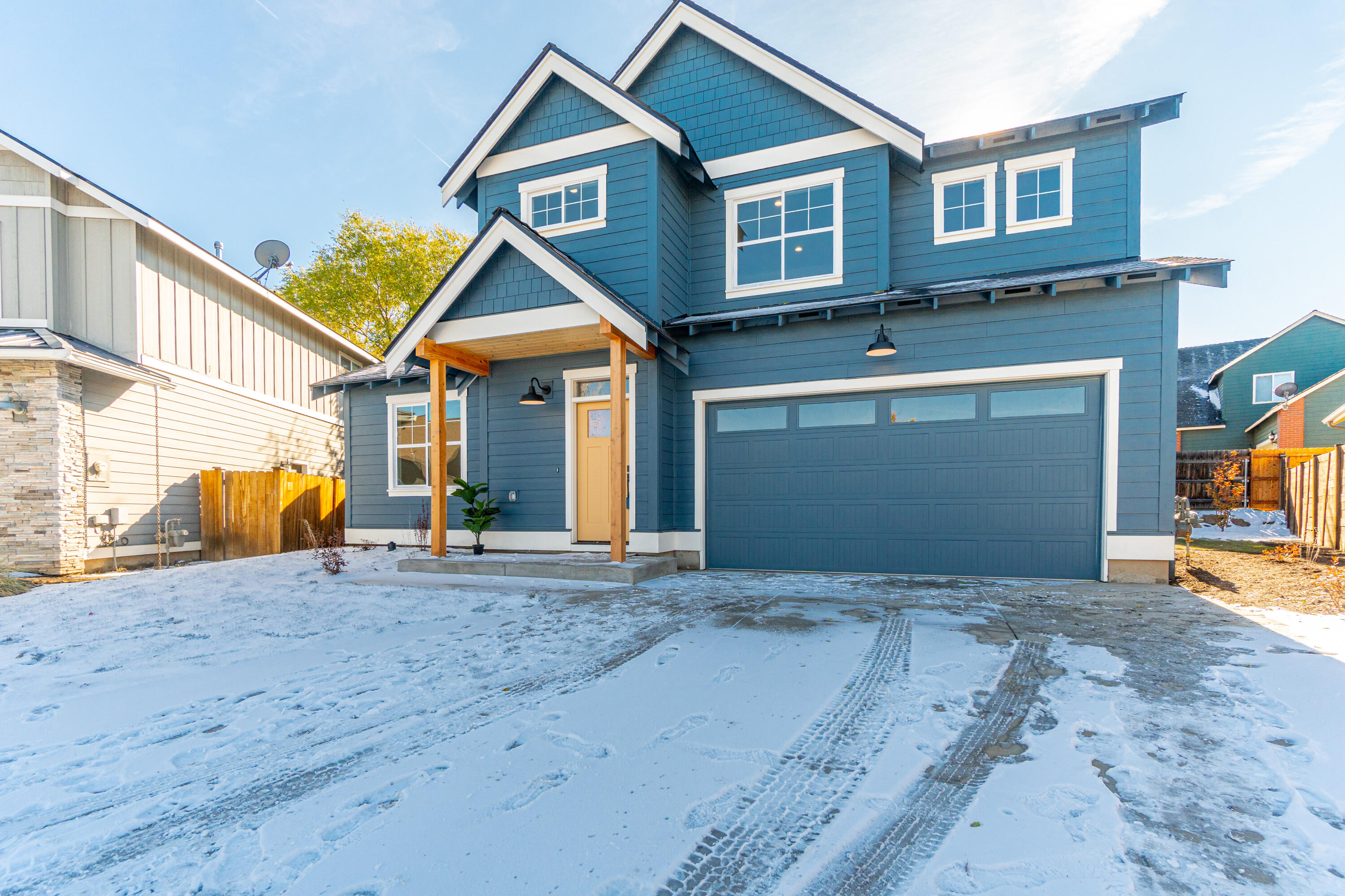 2316 NE Halston Court