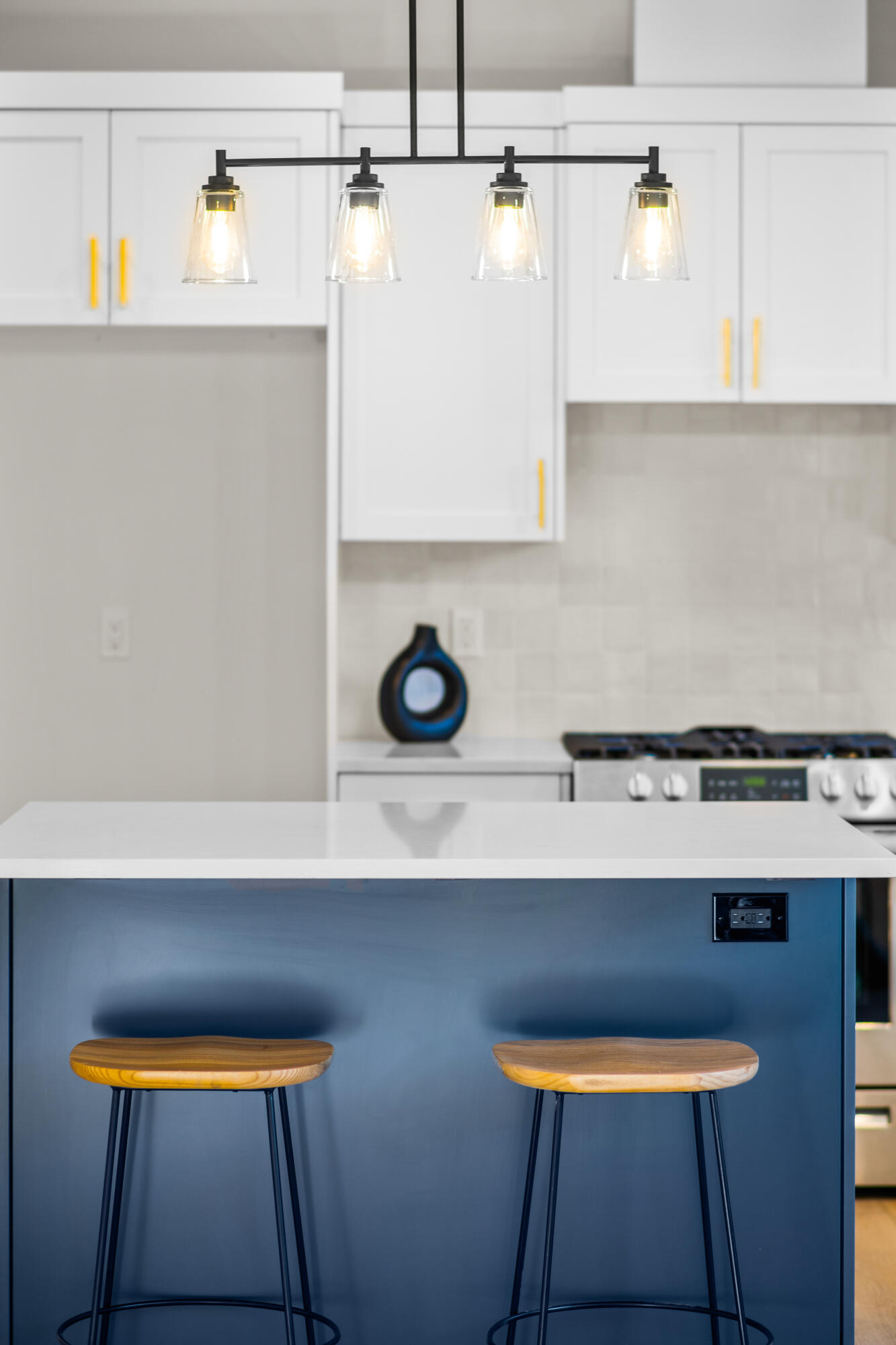 2316 NE Halston Court