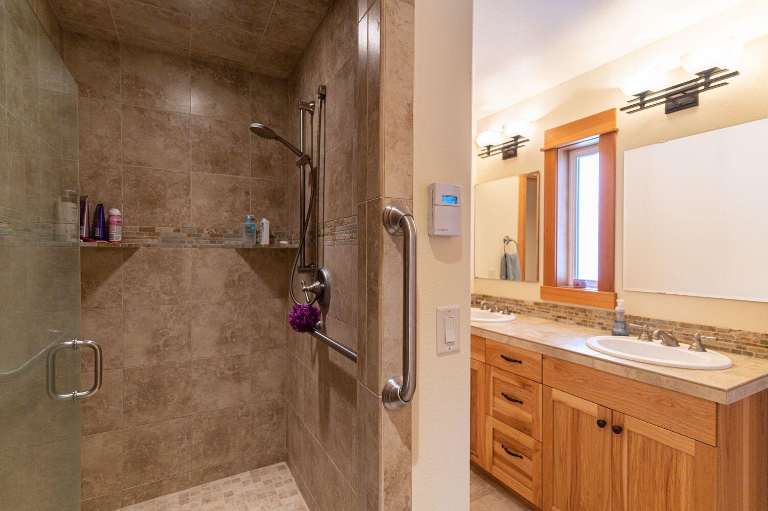 17315 Bakersfield Road