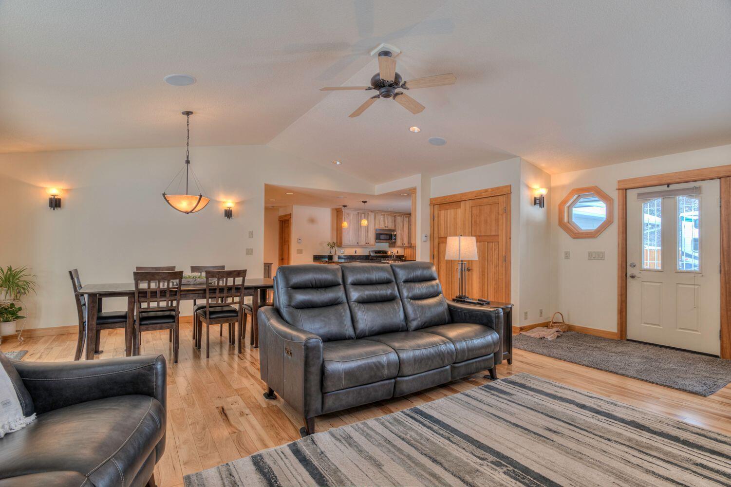 17315 Bakersfield Road