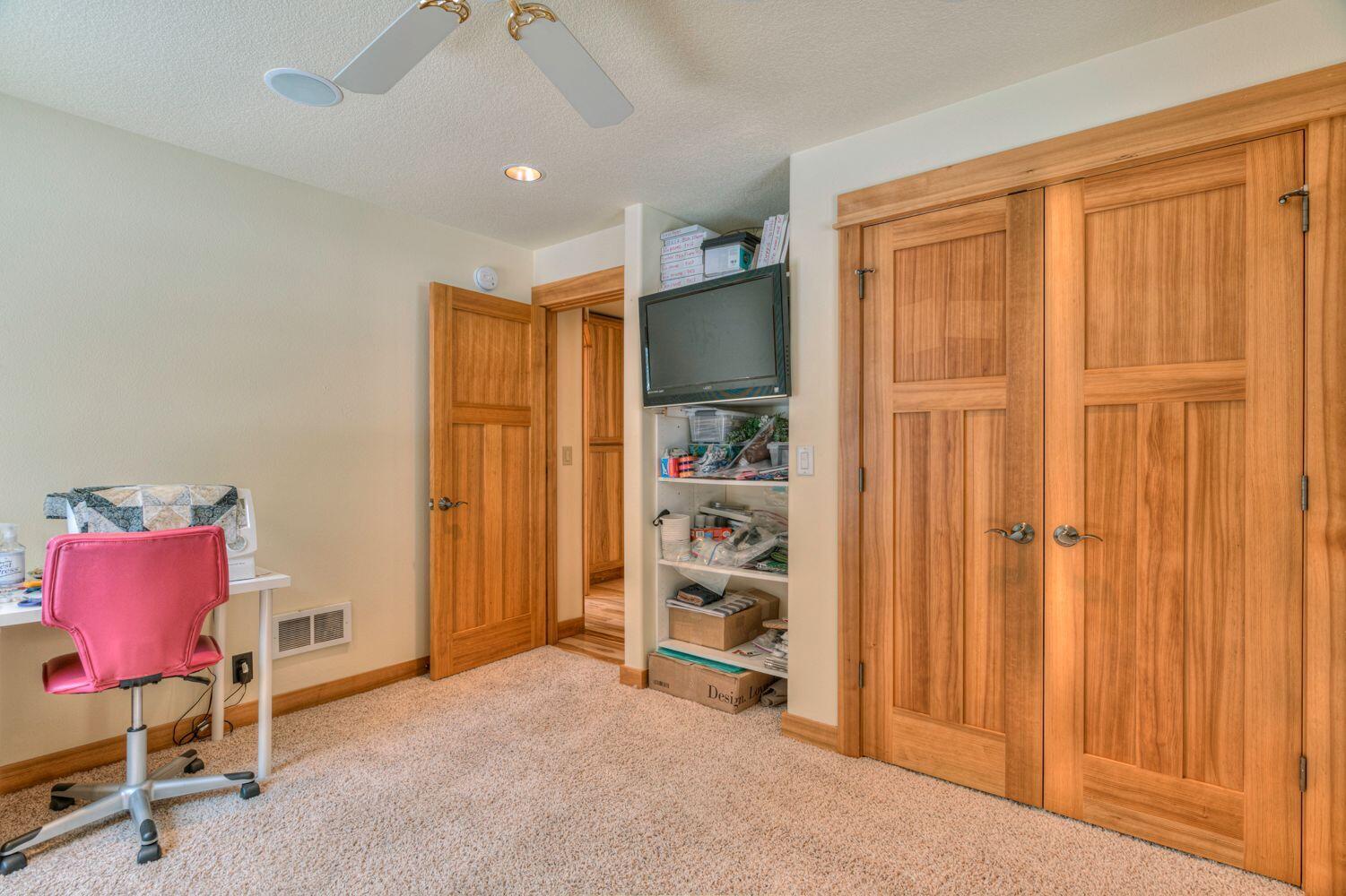 17315 Bakersfield Road