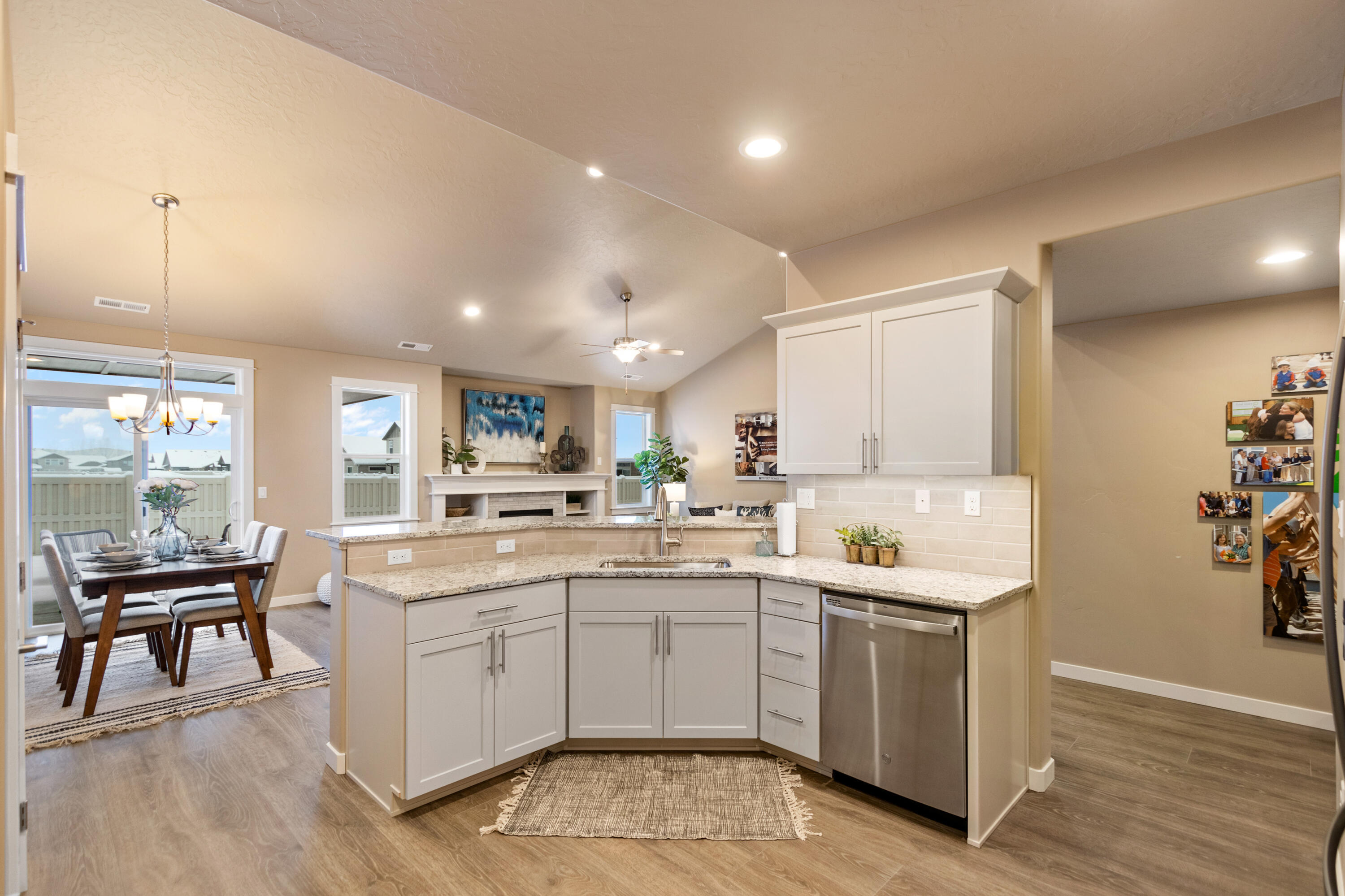 1815 W Williamson Avenue