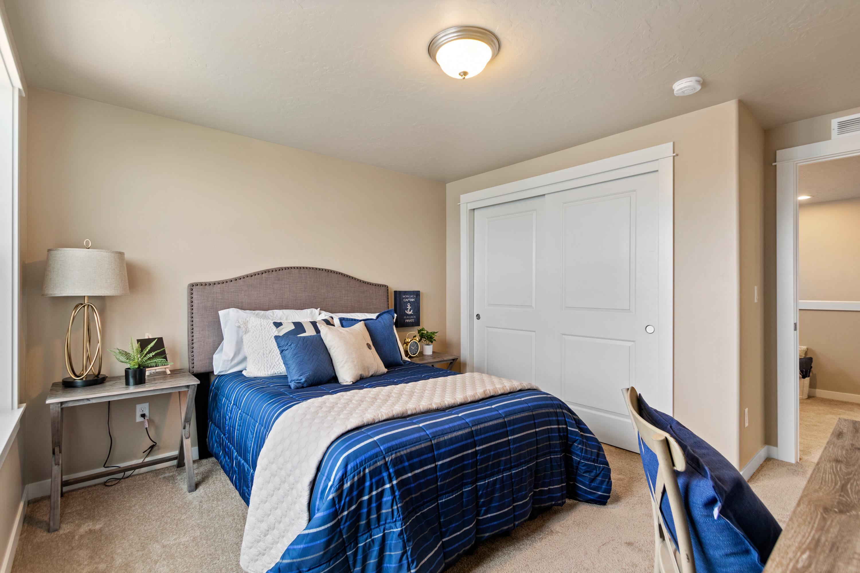 1815 W Williamson Avenue