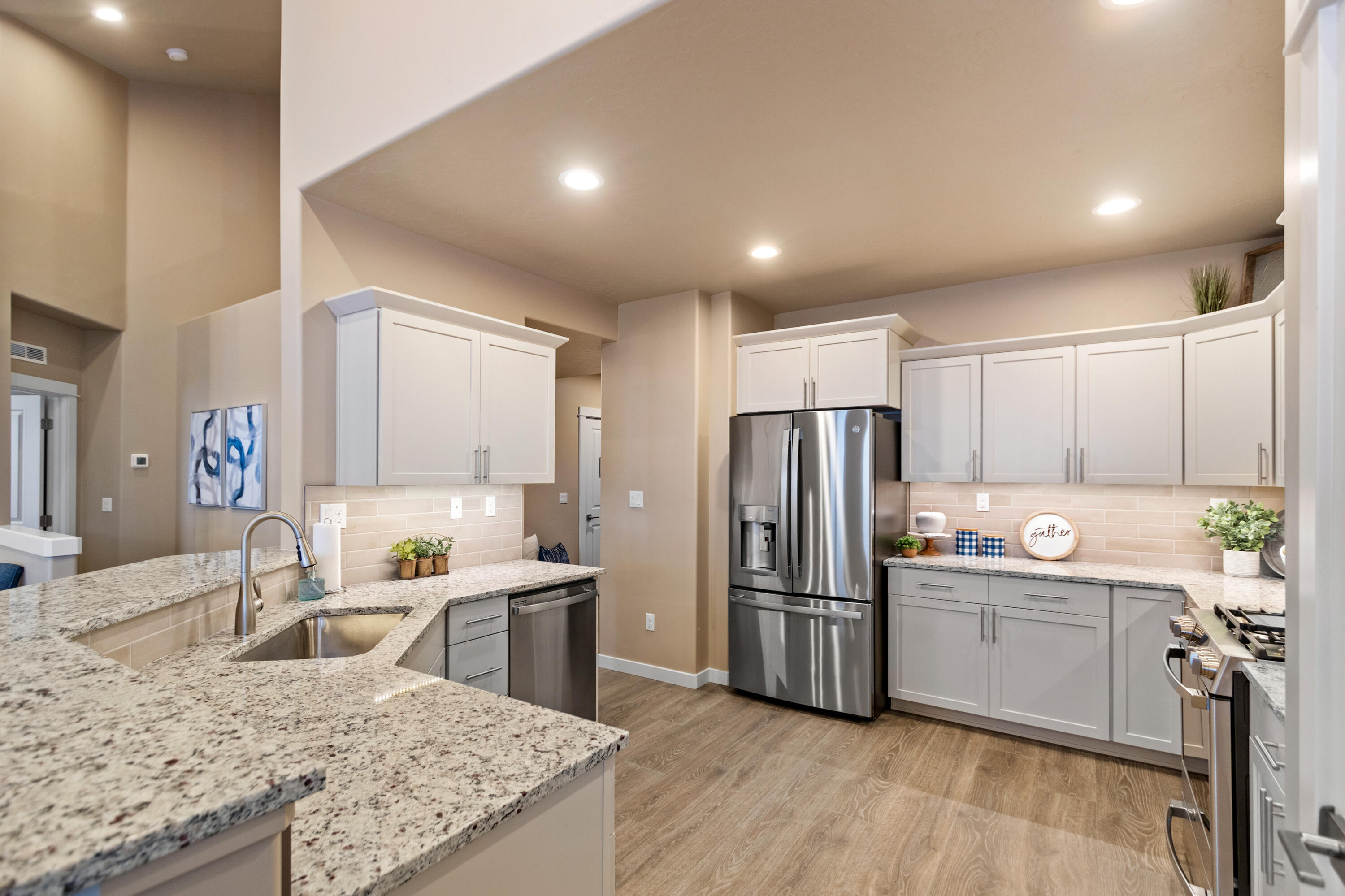 1815 W Williamson Avenue