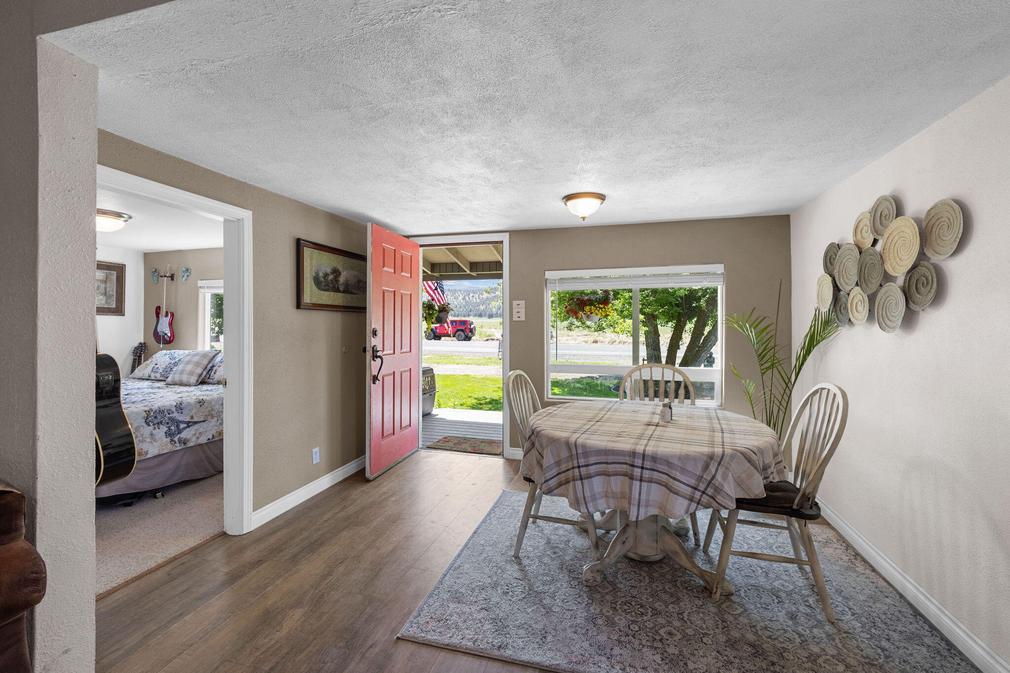 2797 SE Paulina Highway