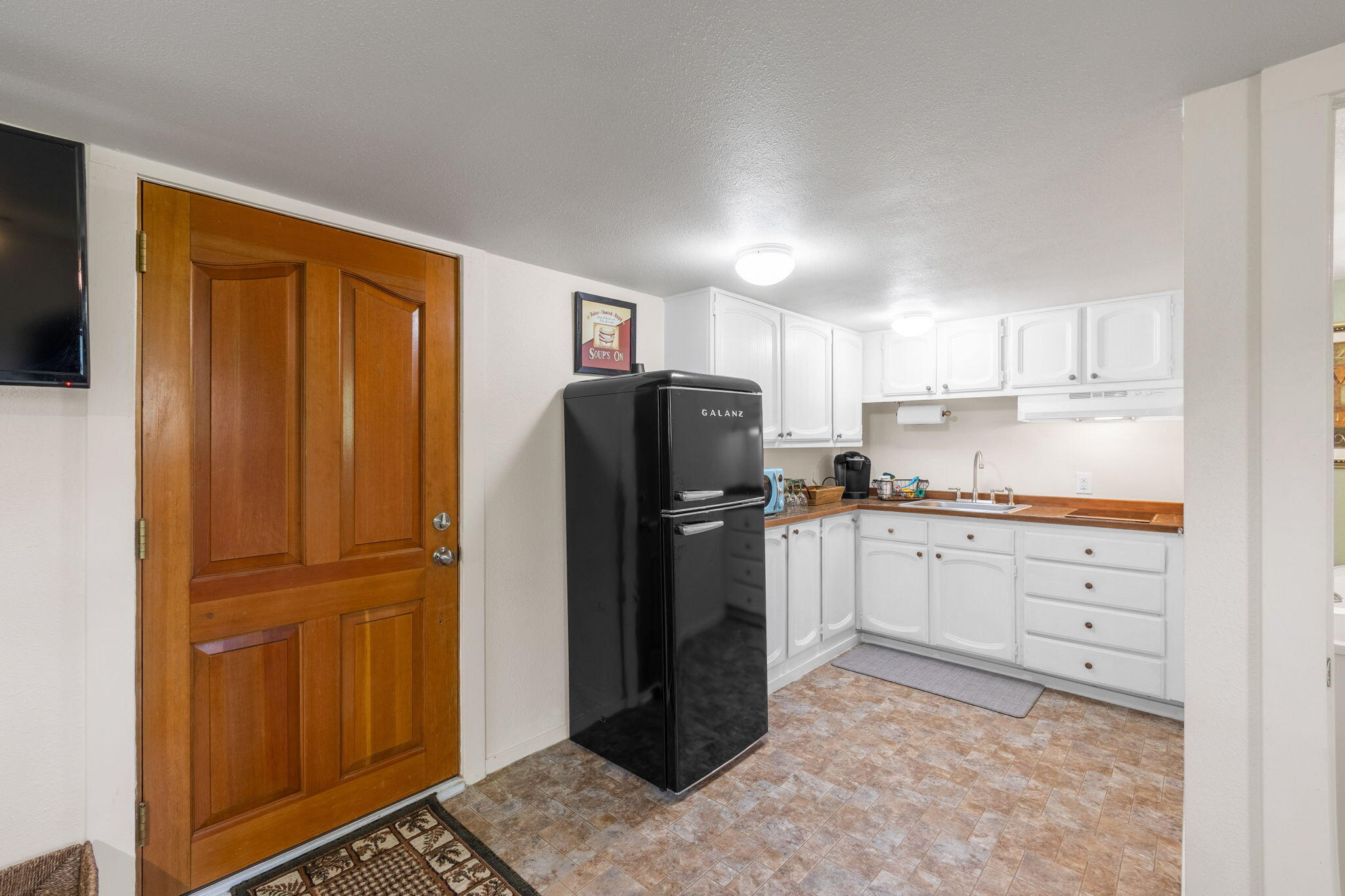 2797 SE Paulina Highway