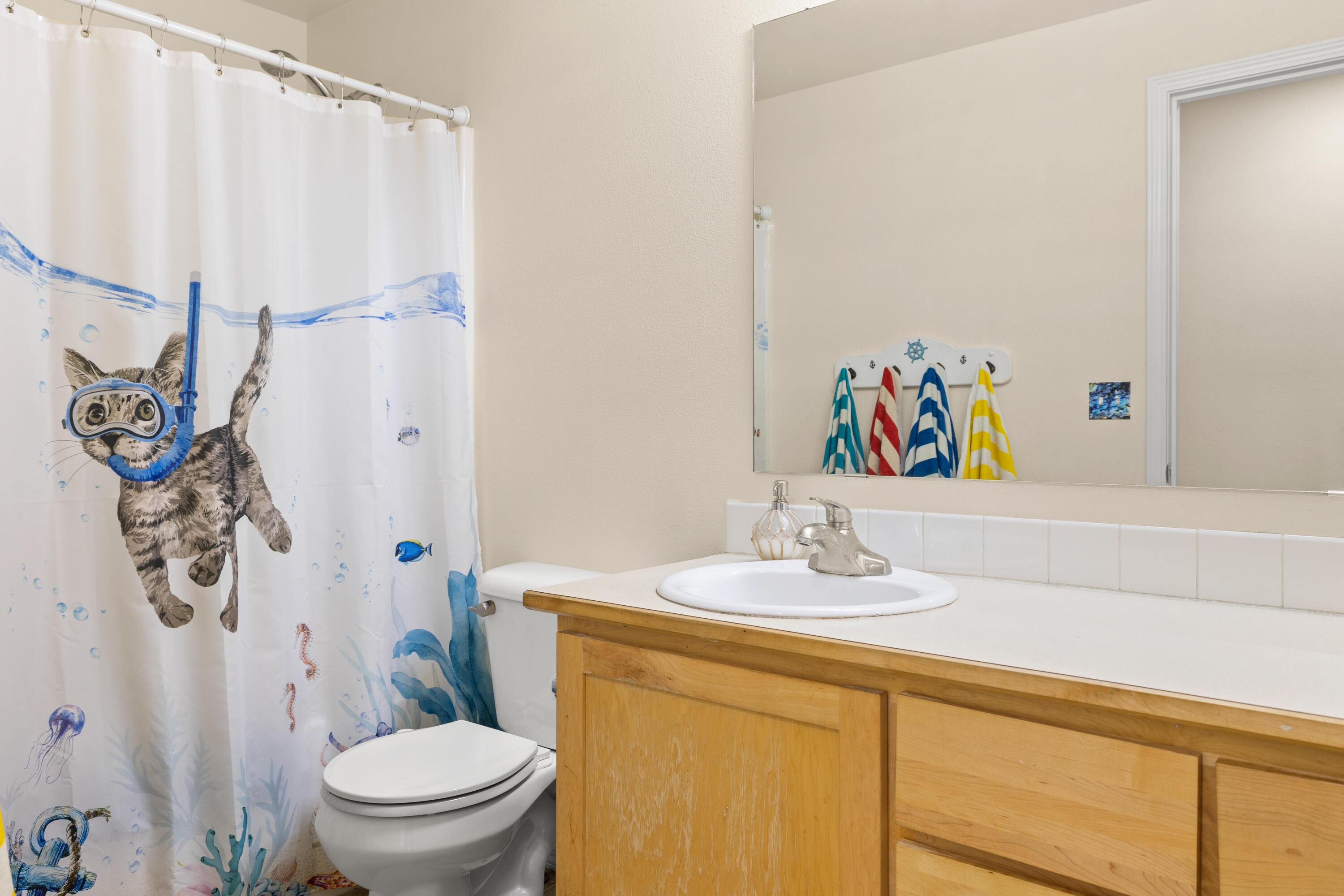 900 NW Spruce Tree Place