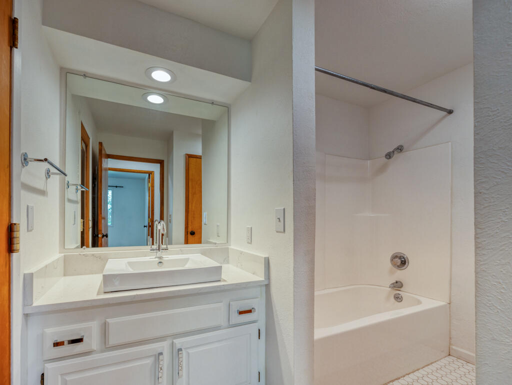 2020 Fairmount Street