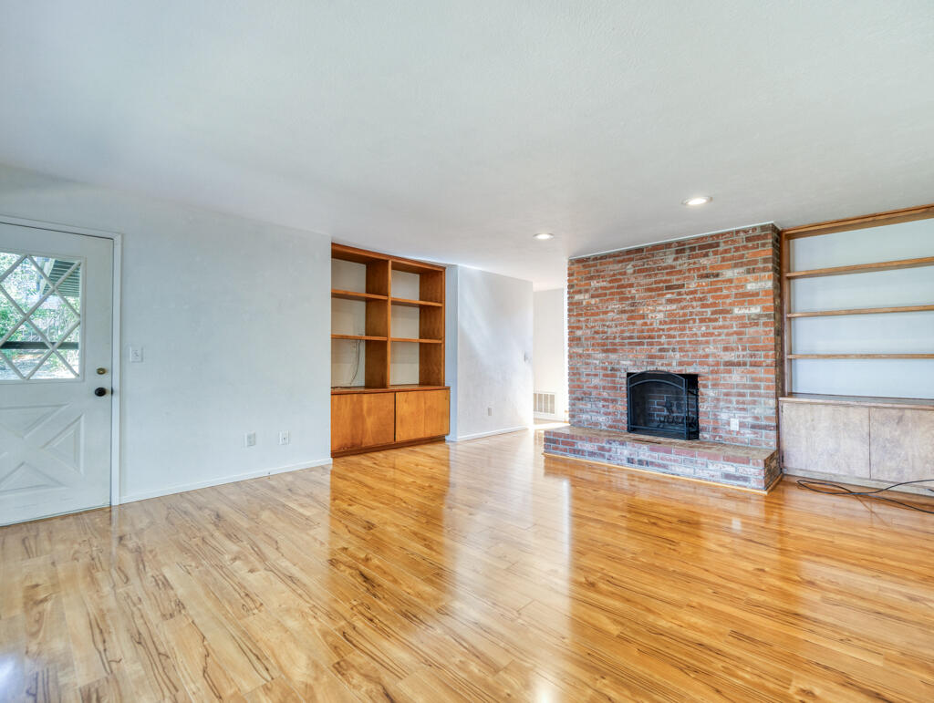 2020 Fairmount Street