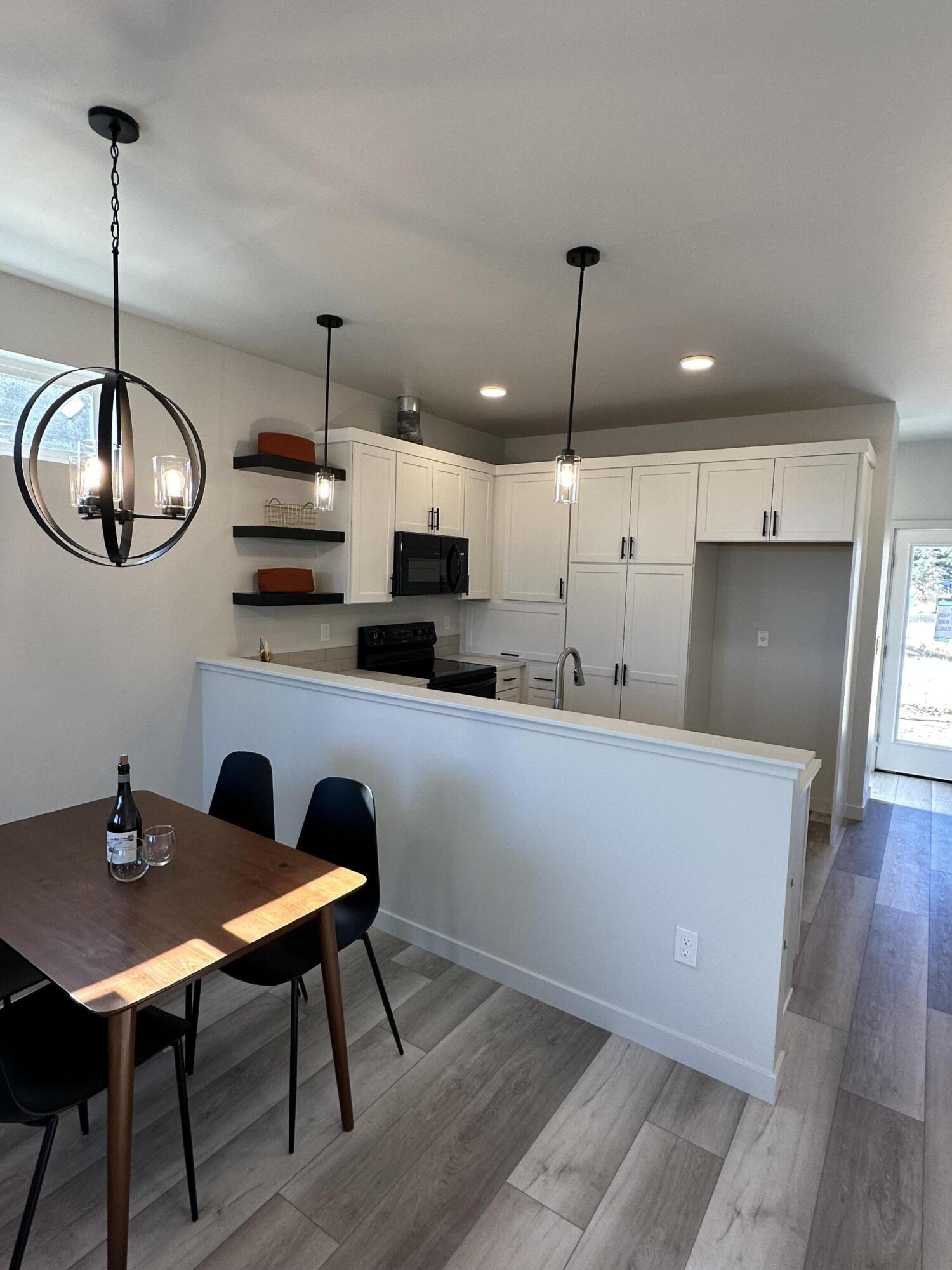 61647 Daly Estates Drive Unit: 14