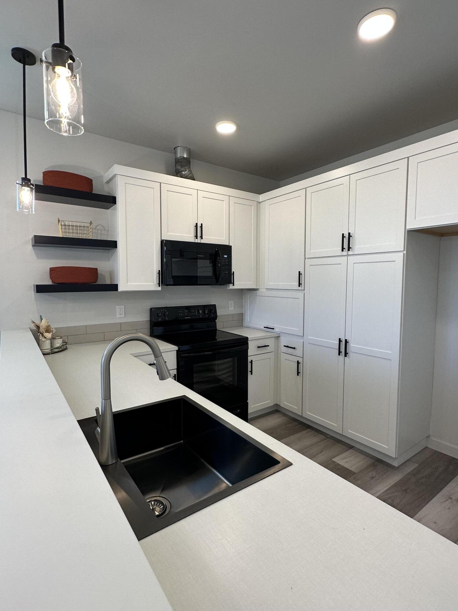 61647 Daly Estates Drive Unit: 14