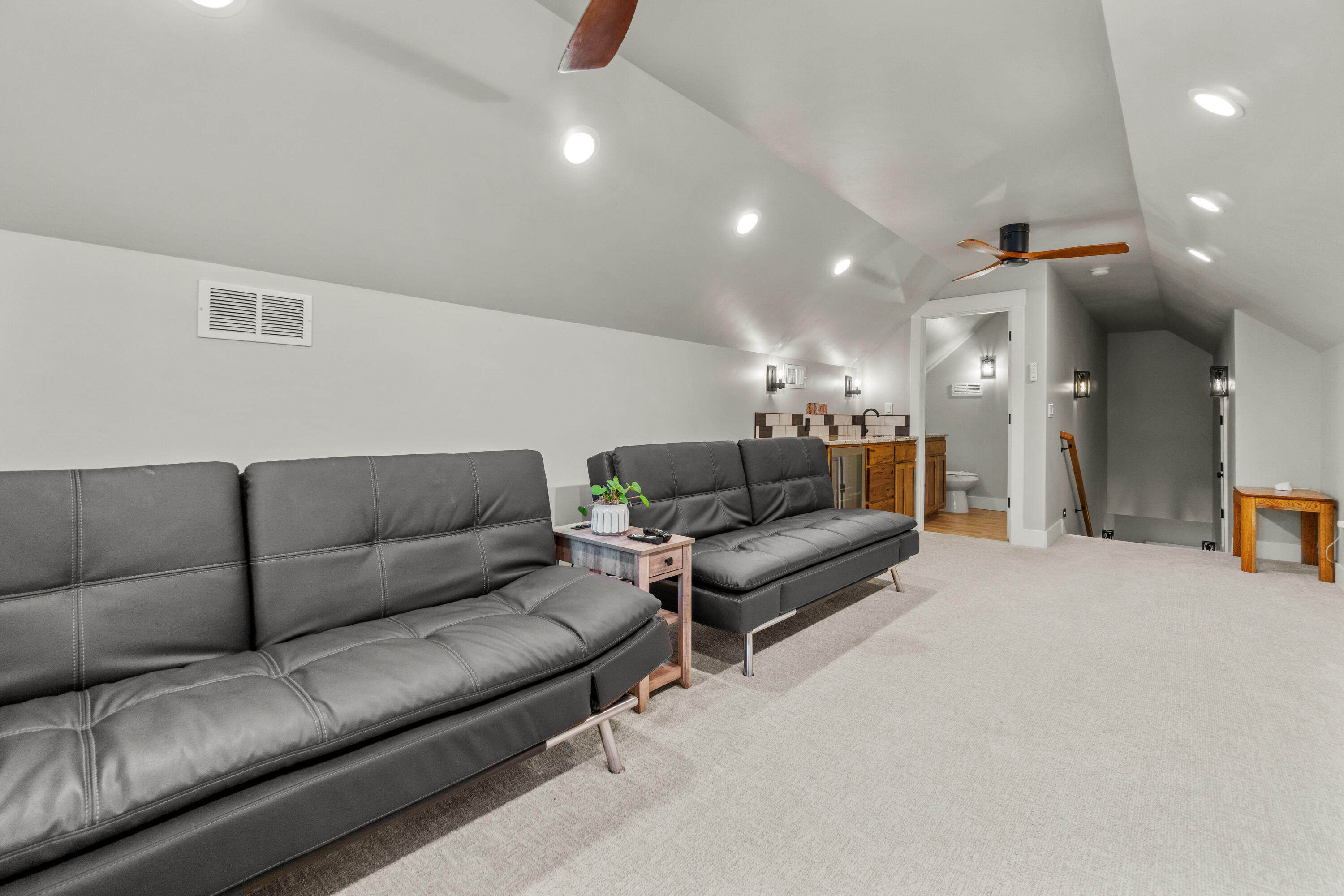 17110 Crane Drive