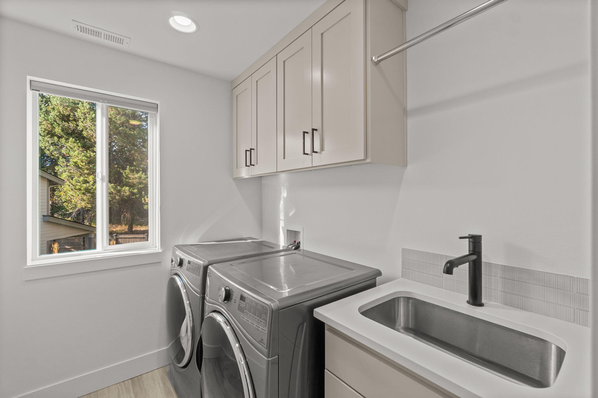 63143 NW Vista Meadow Lane