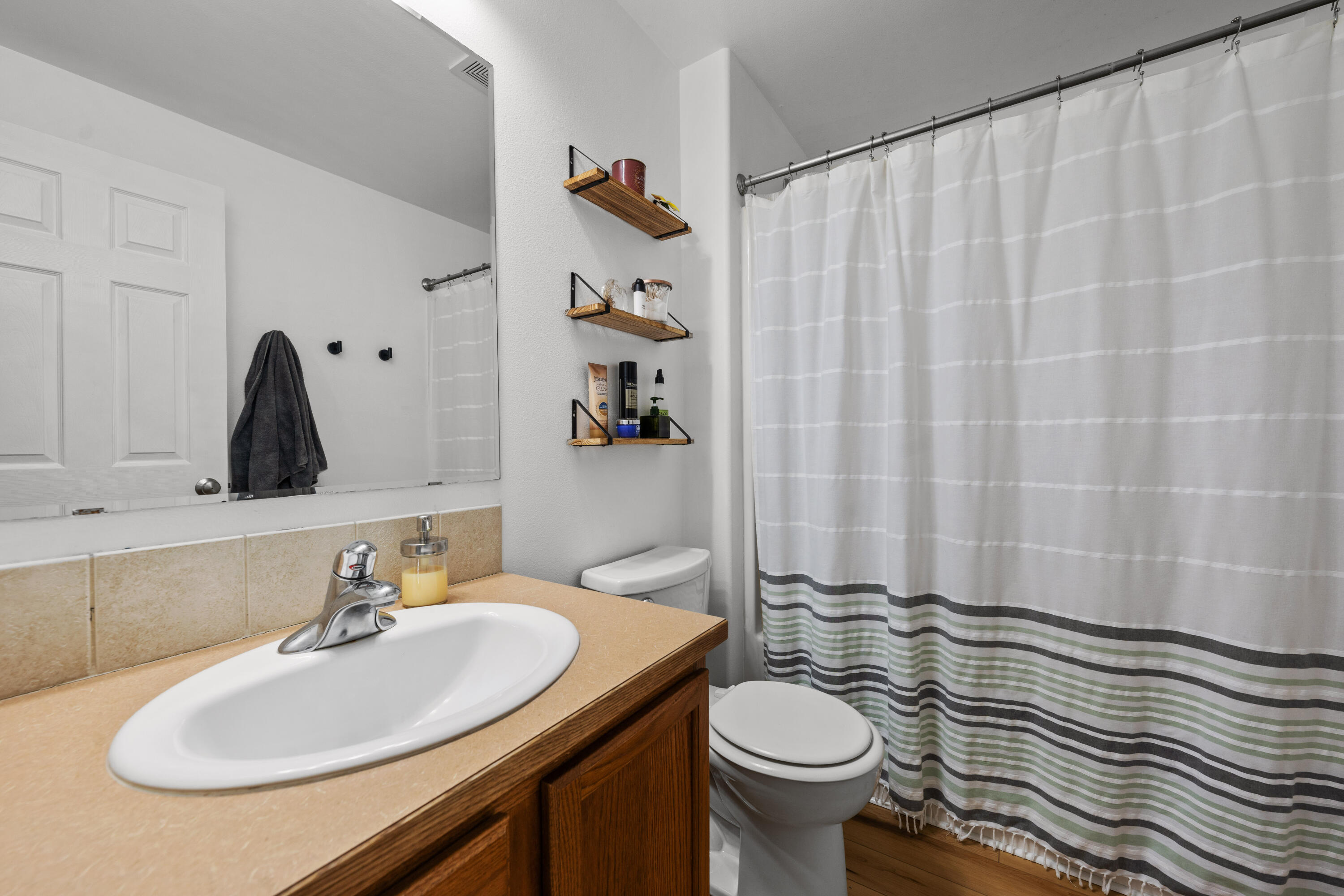 3103 SW Peridot Avenue