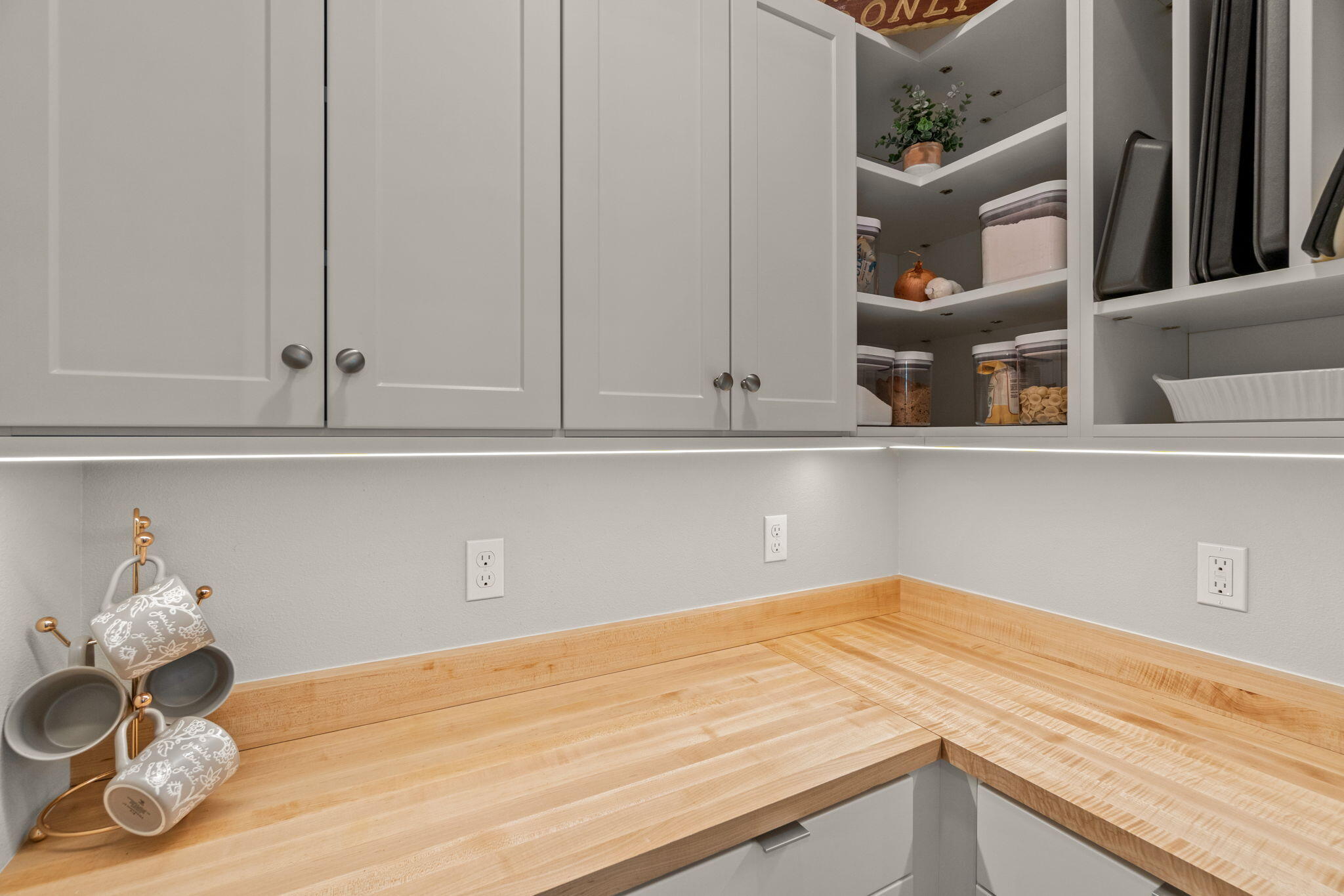 61023 Light Peak Drive