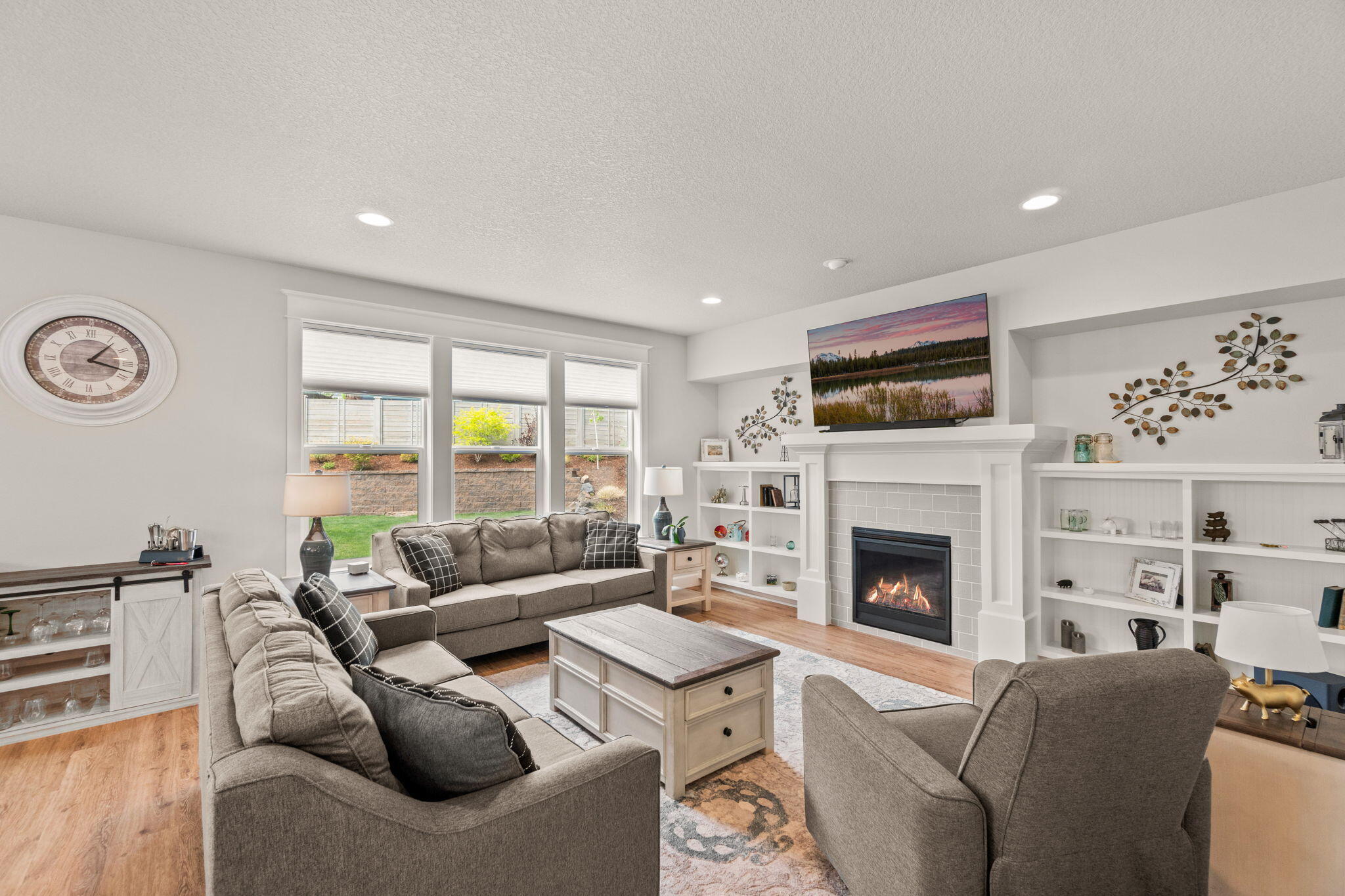 61023 Light Peak Drive