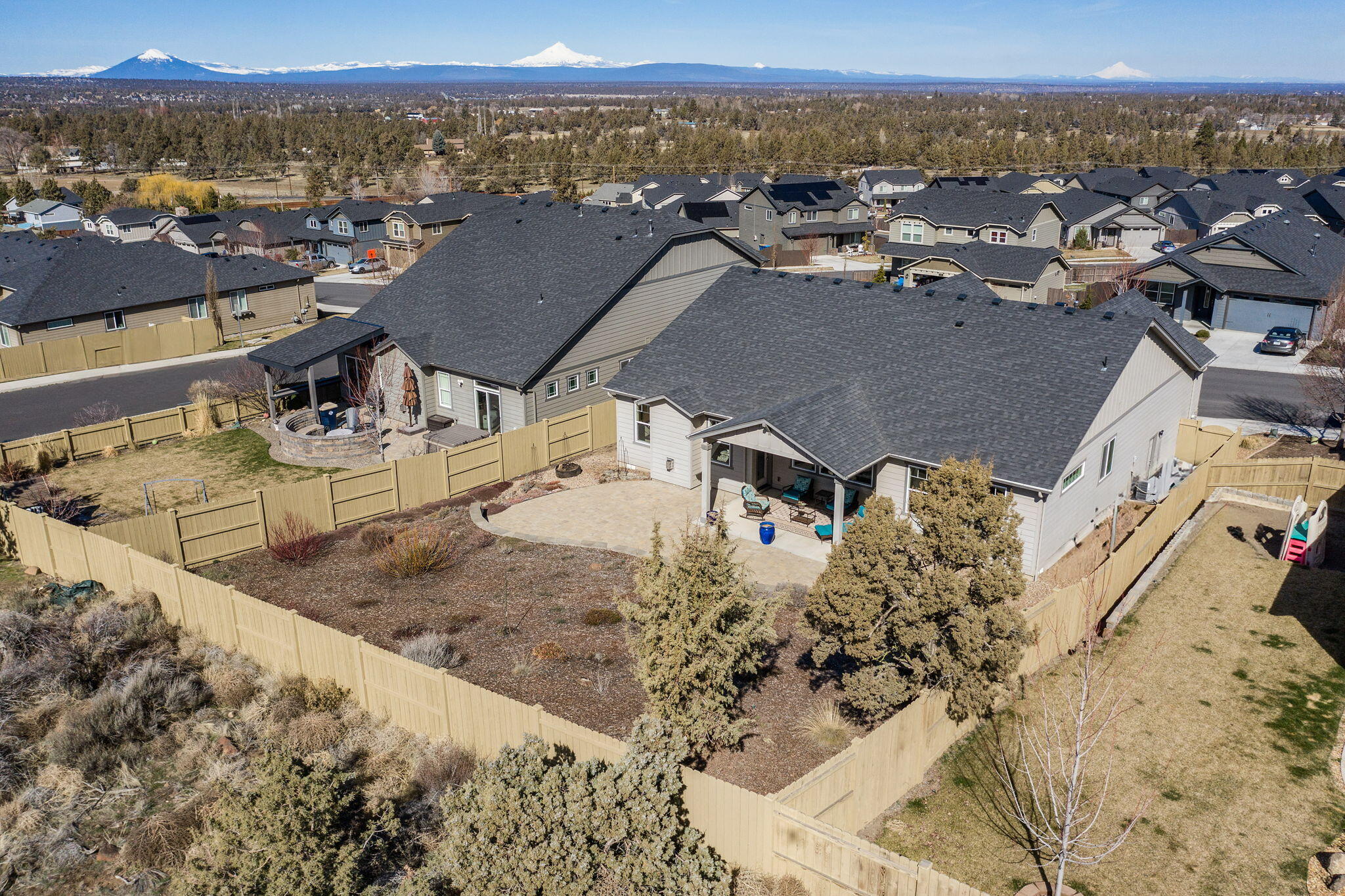 4466 SW Umatilla Avenue