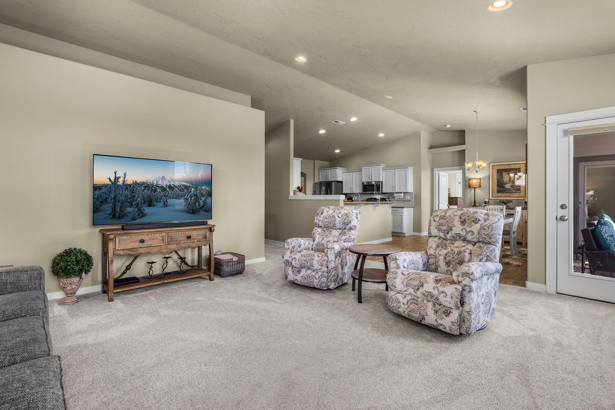 4466 SW Umatilla Avenue