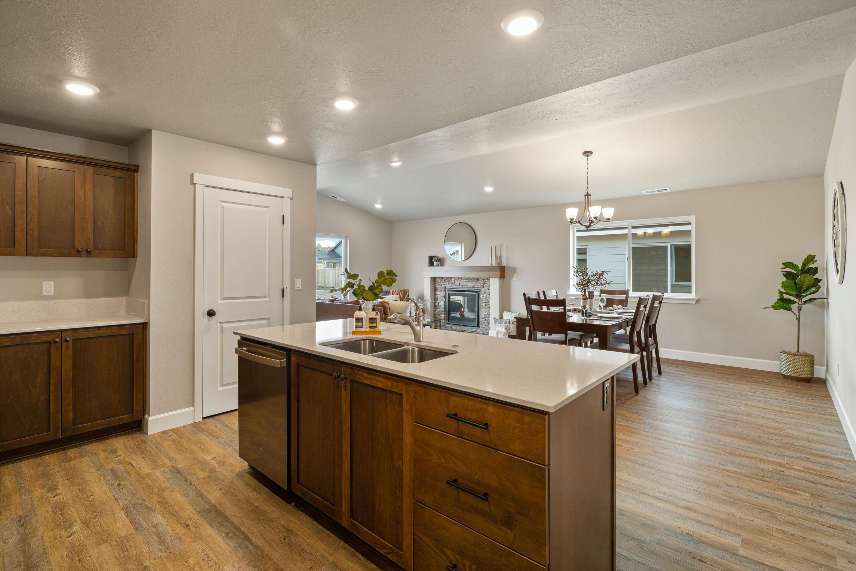 1079 NW Varnish Lane Unit: 65