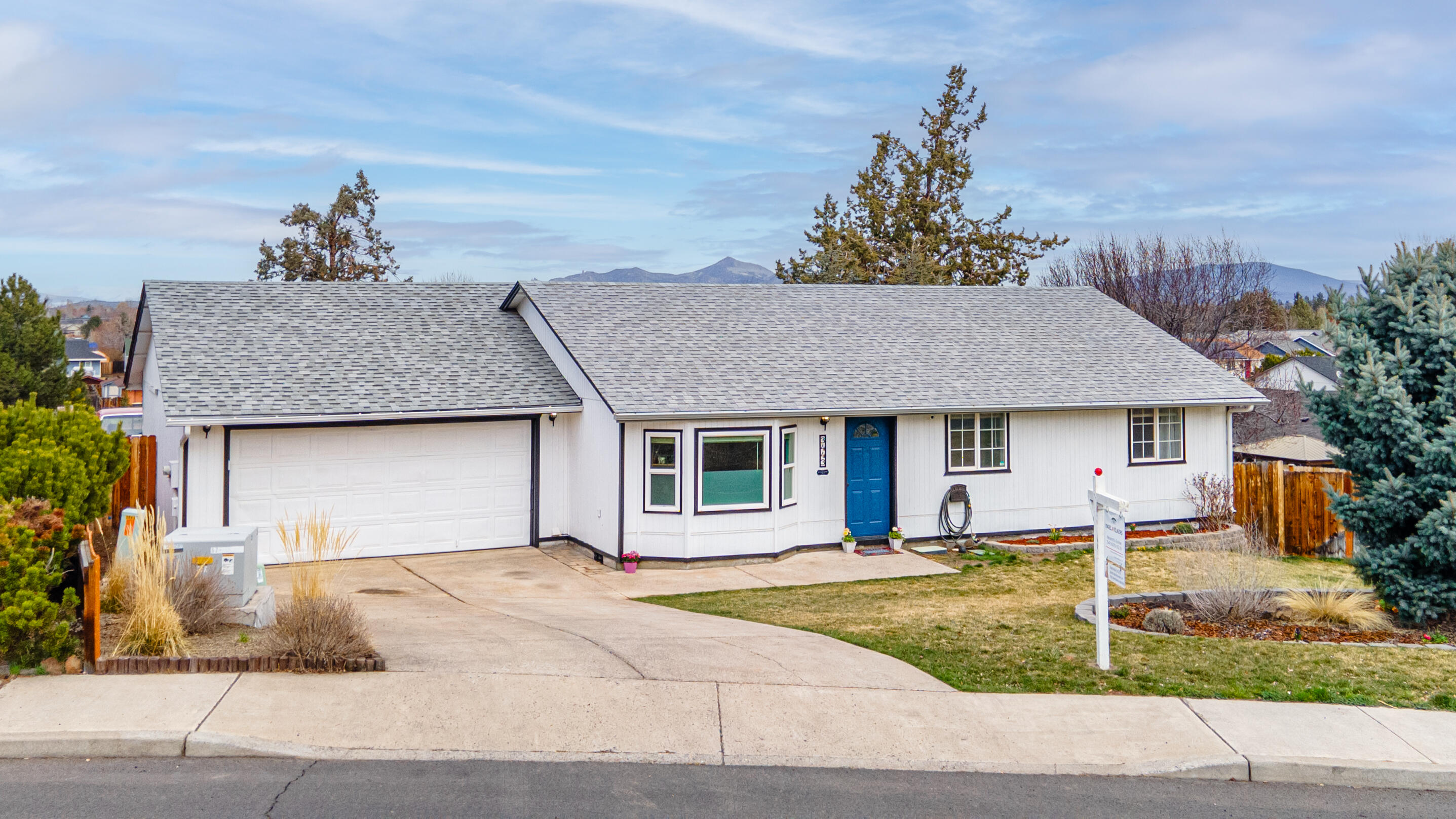 3443 SW Salmon Avenue