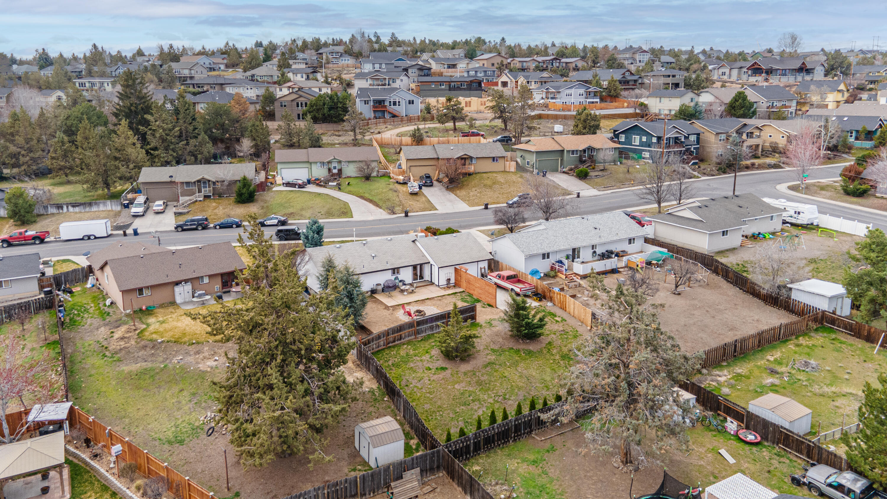 3443 SW Salmon Avenue