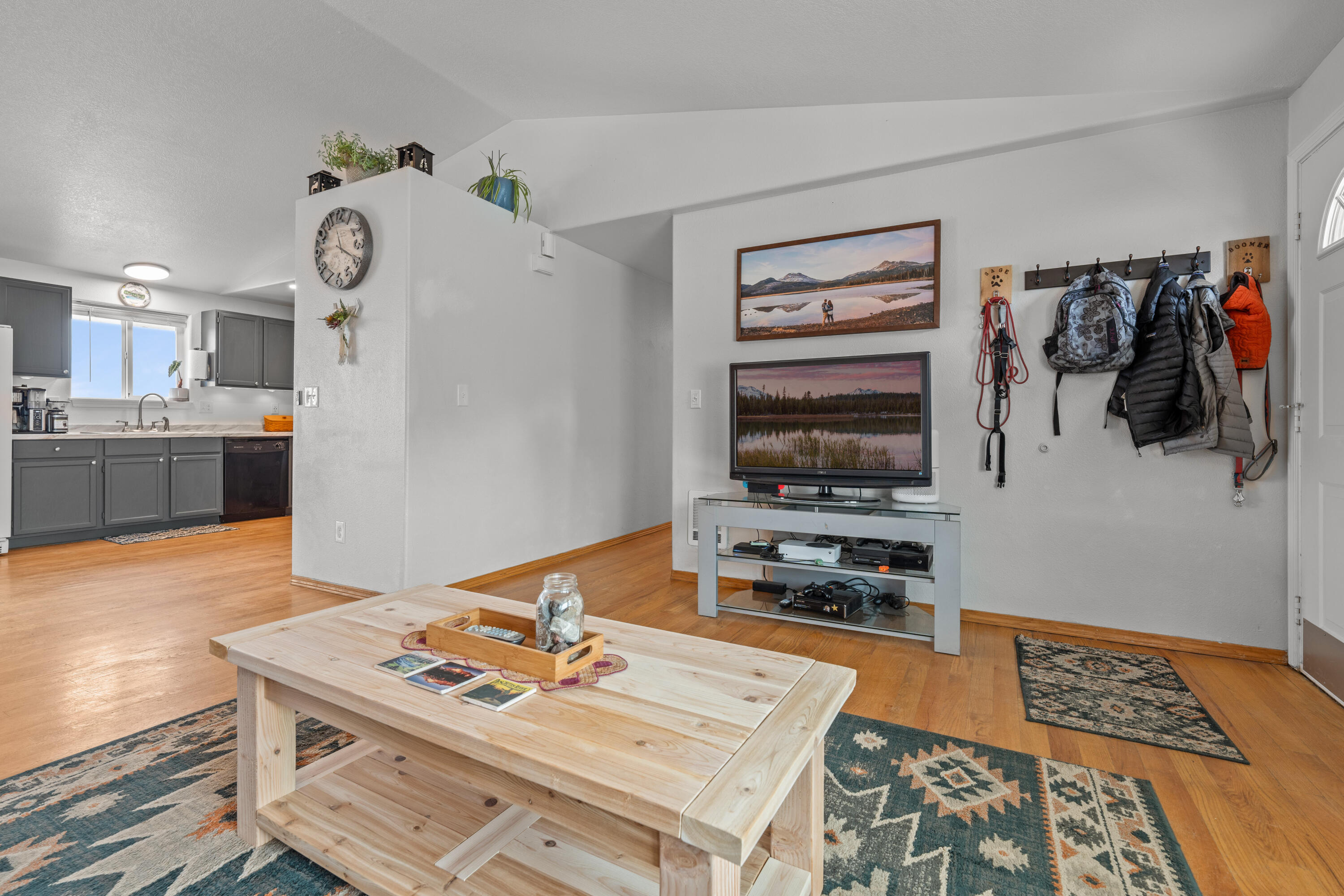 3443 SW Salmon Avenue