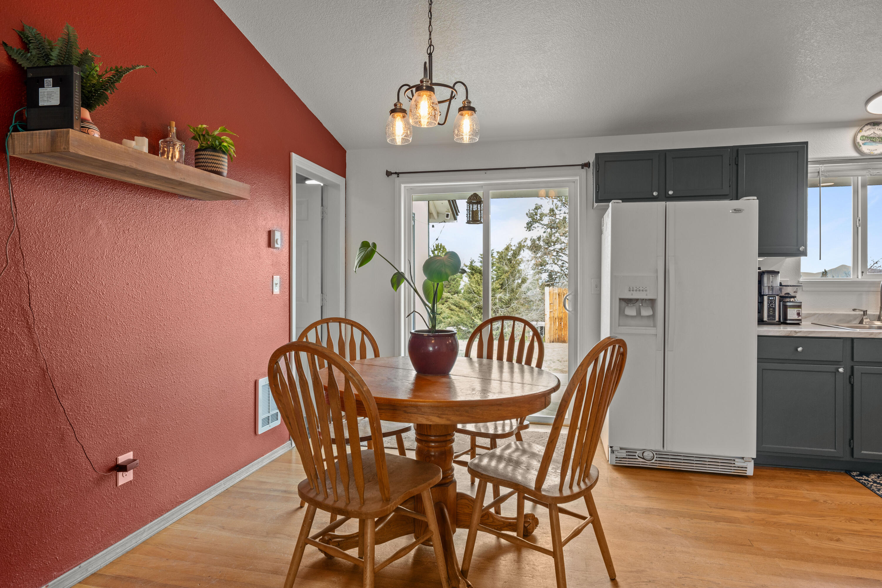 3443 SW Salmon Avenue