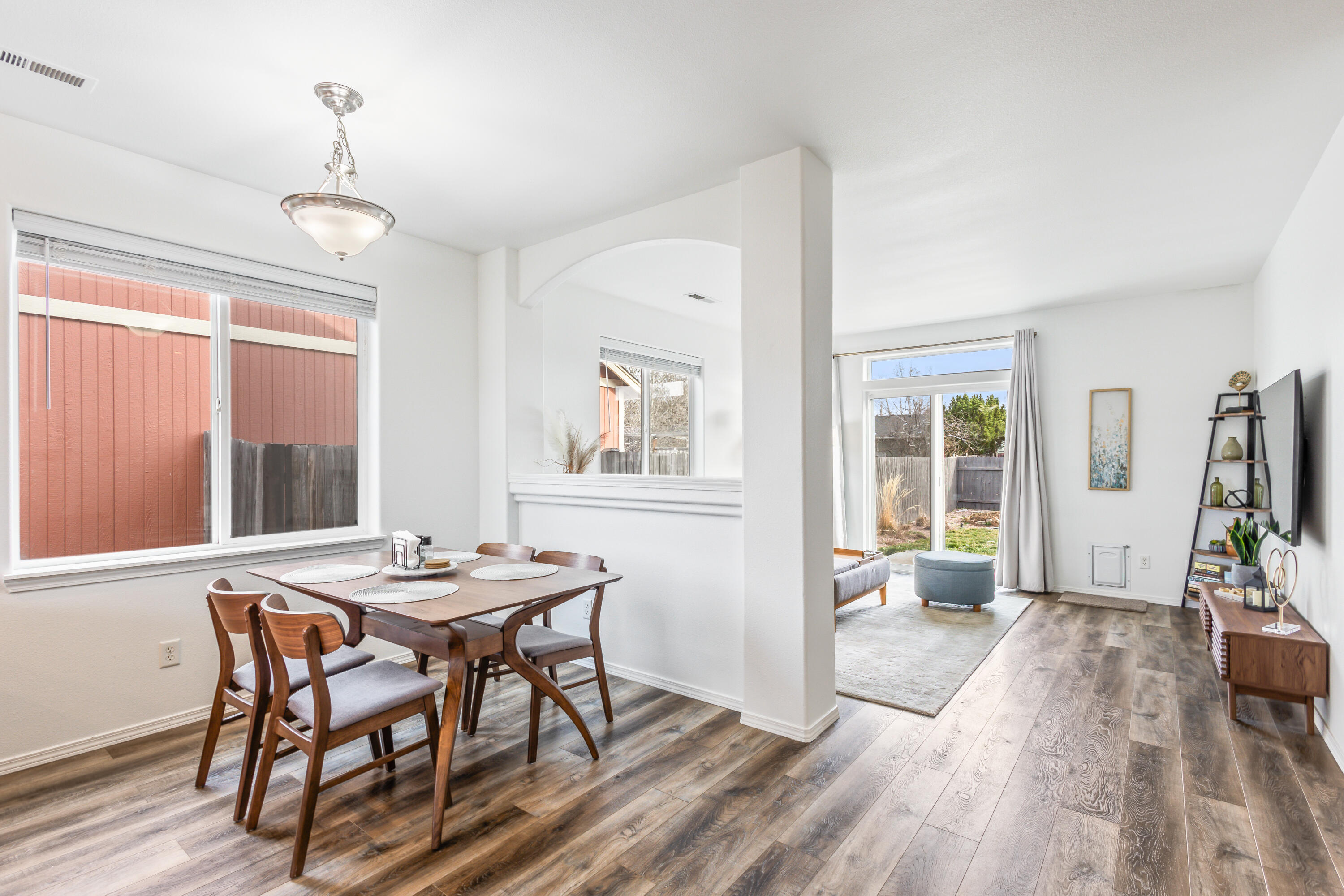 3244 SW Peridot Avenue