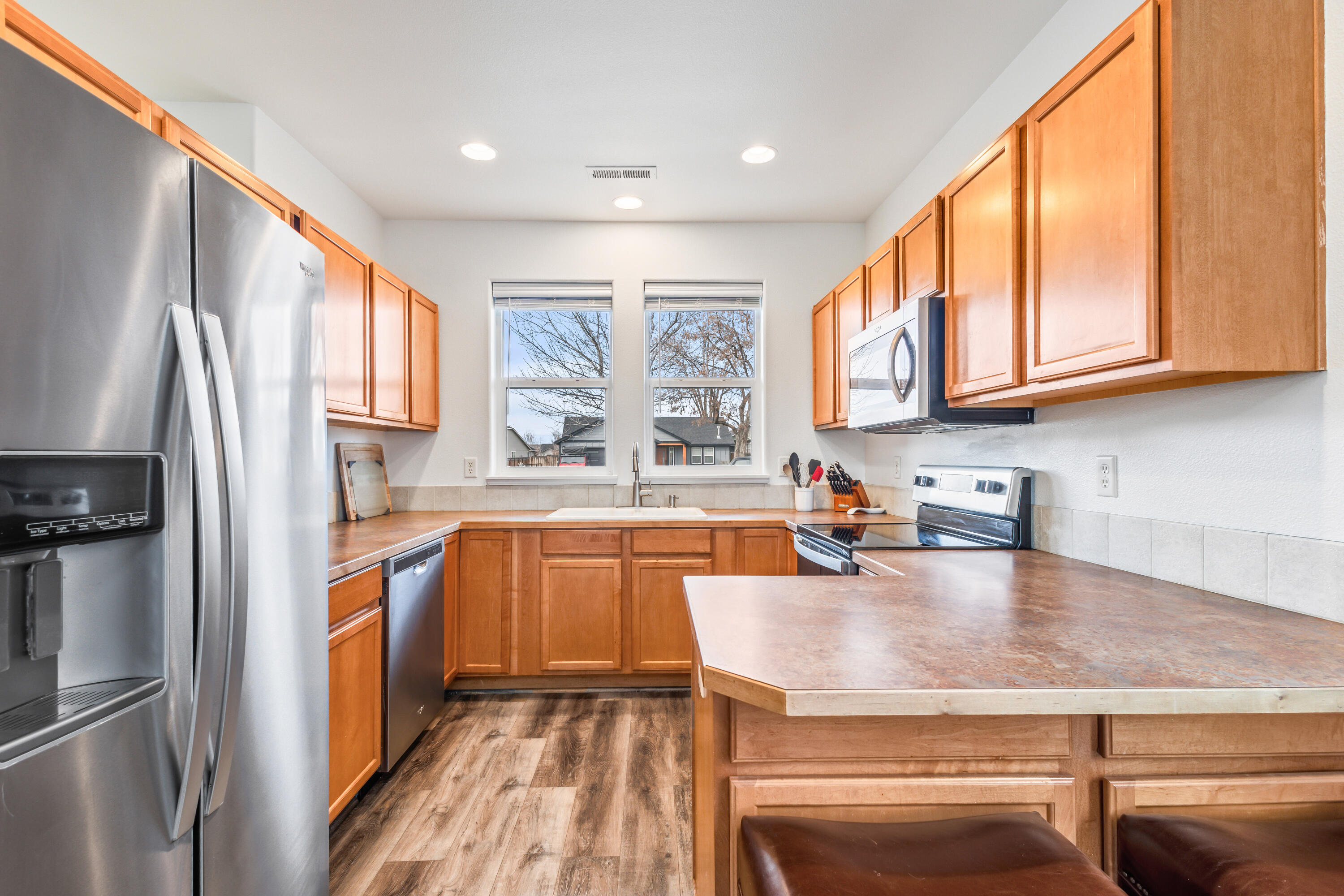 3244 SW Peridot Avenue