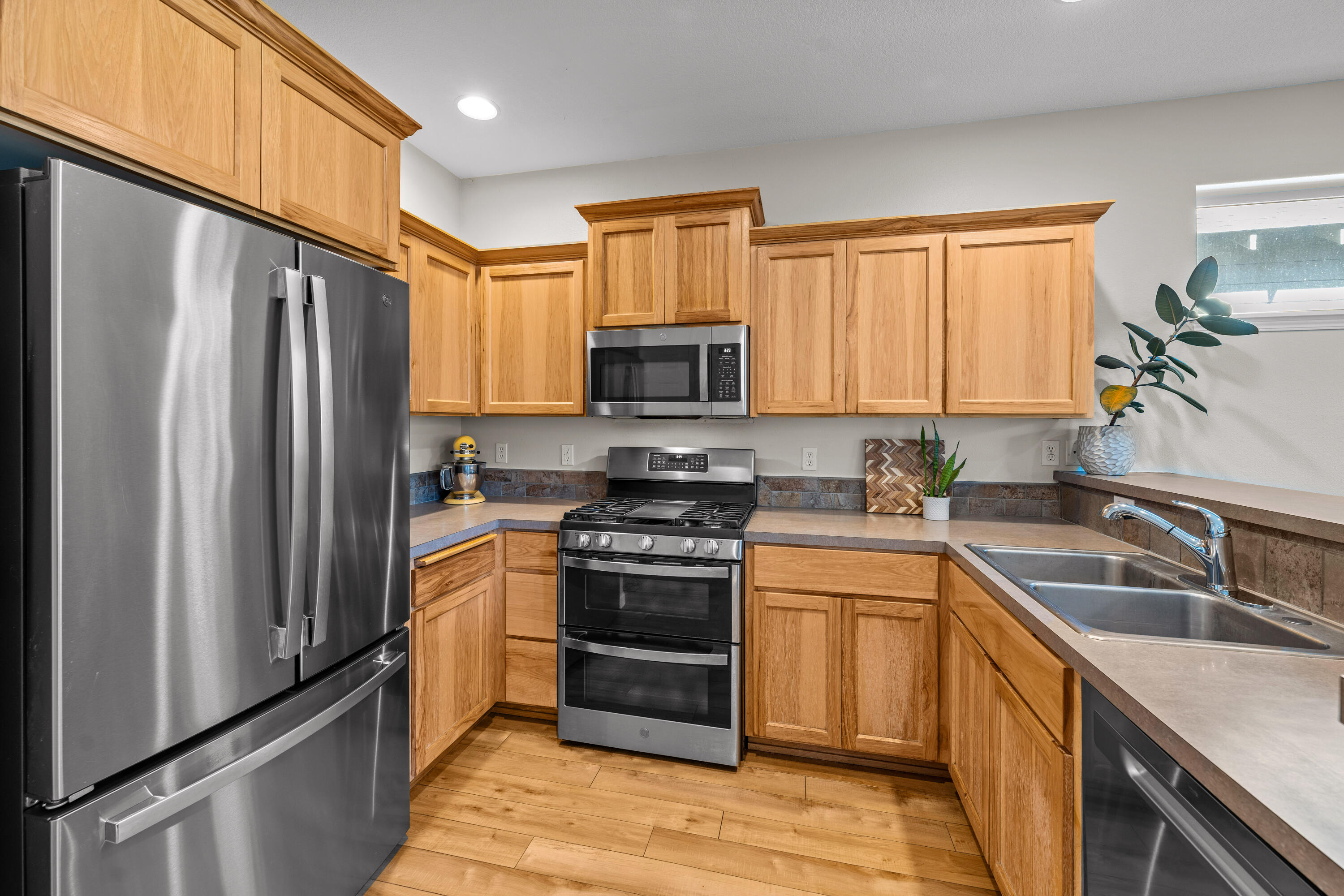 19843 Galileo Avenue