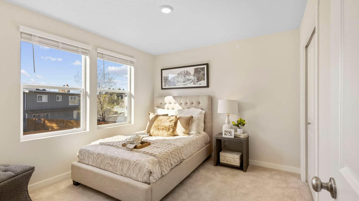 2735 NE Butler Market Road Unit: #33