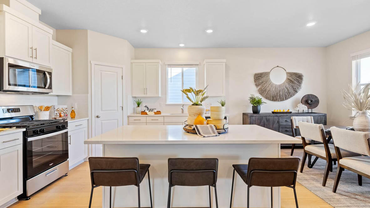 2735 NE Butler Market Road Unit: #33