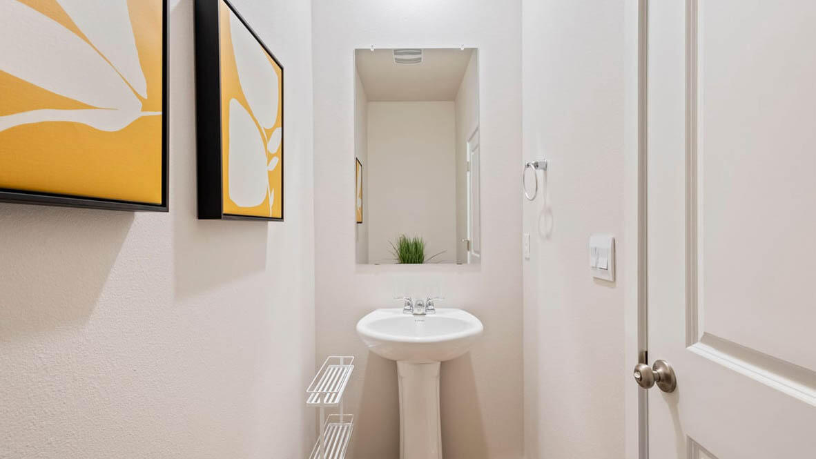 2735 NE Butler Market Road Unit: #33