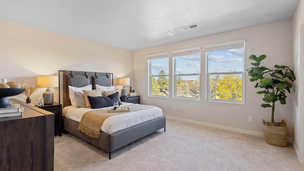 2735 NE Butler Market Road Unit: #33