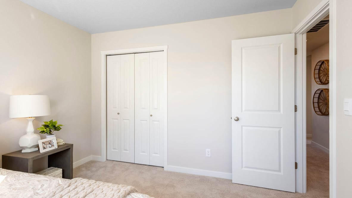 2735 NE Butler Market Road Unit: #33