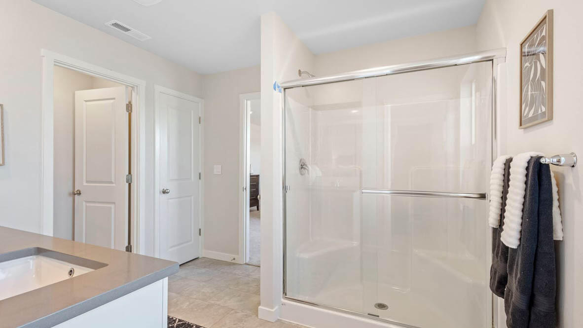 2735 NE Butler Market Road Unit: #33